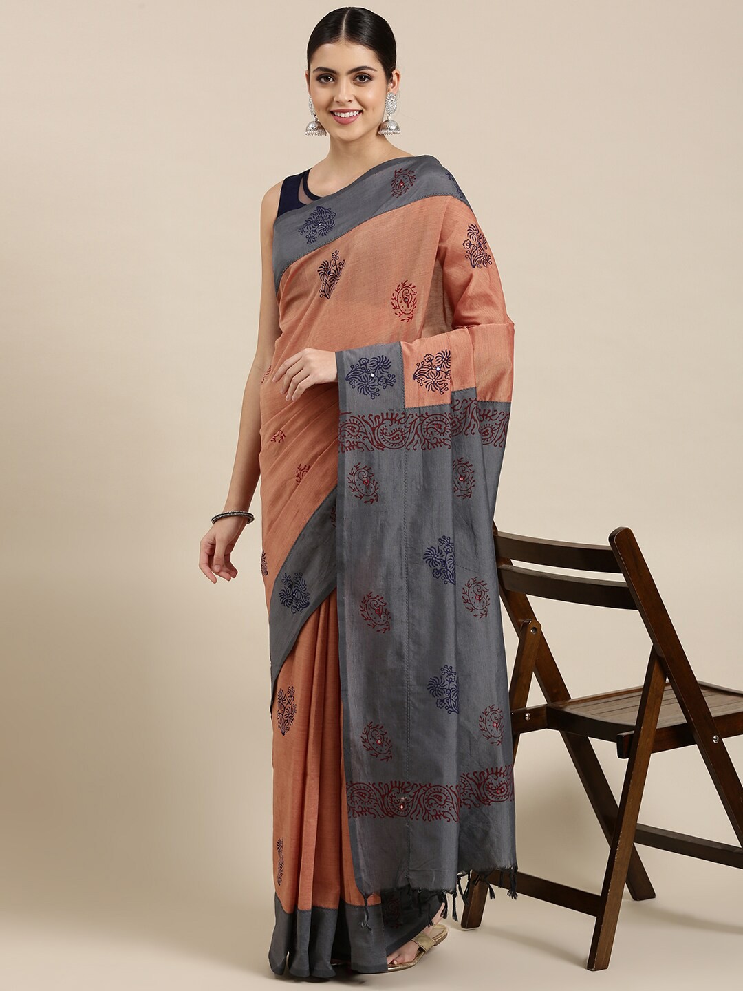 

The Chennai Silks Brown & Grey Floral Block Print Saree