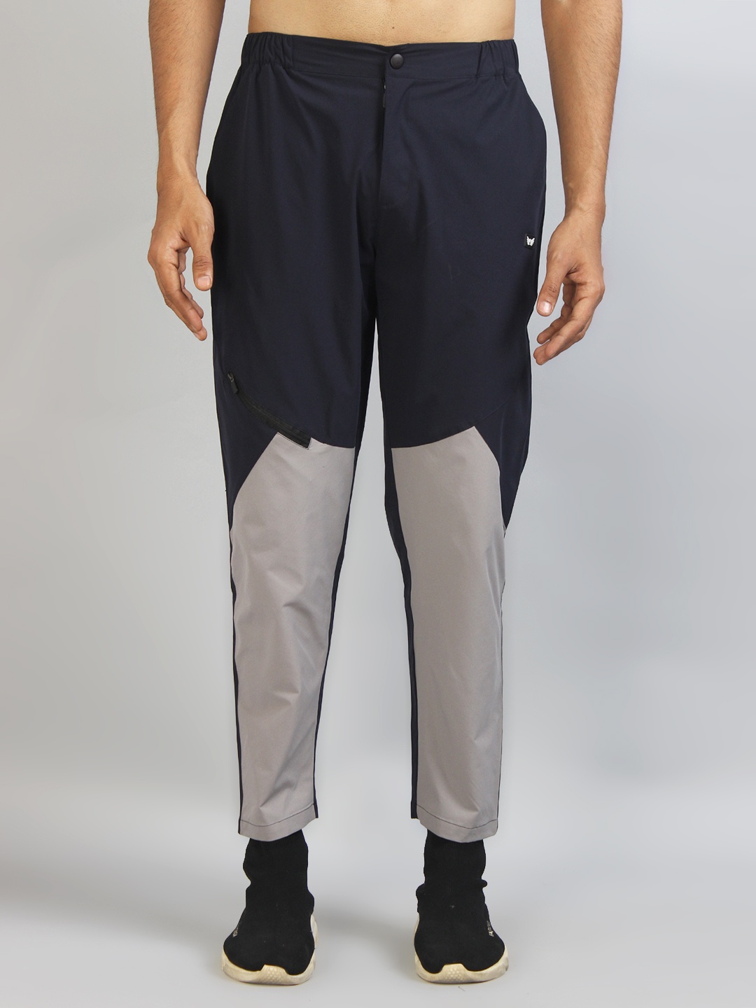 

SIAPA Men Navy Blue & Grey Original Wrinkle Free Colourblock Trousers