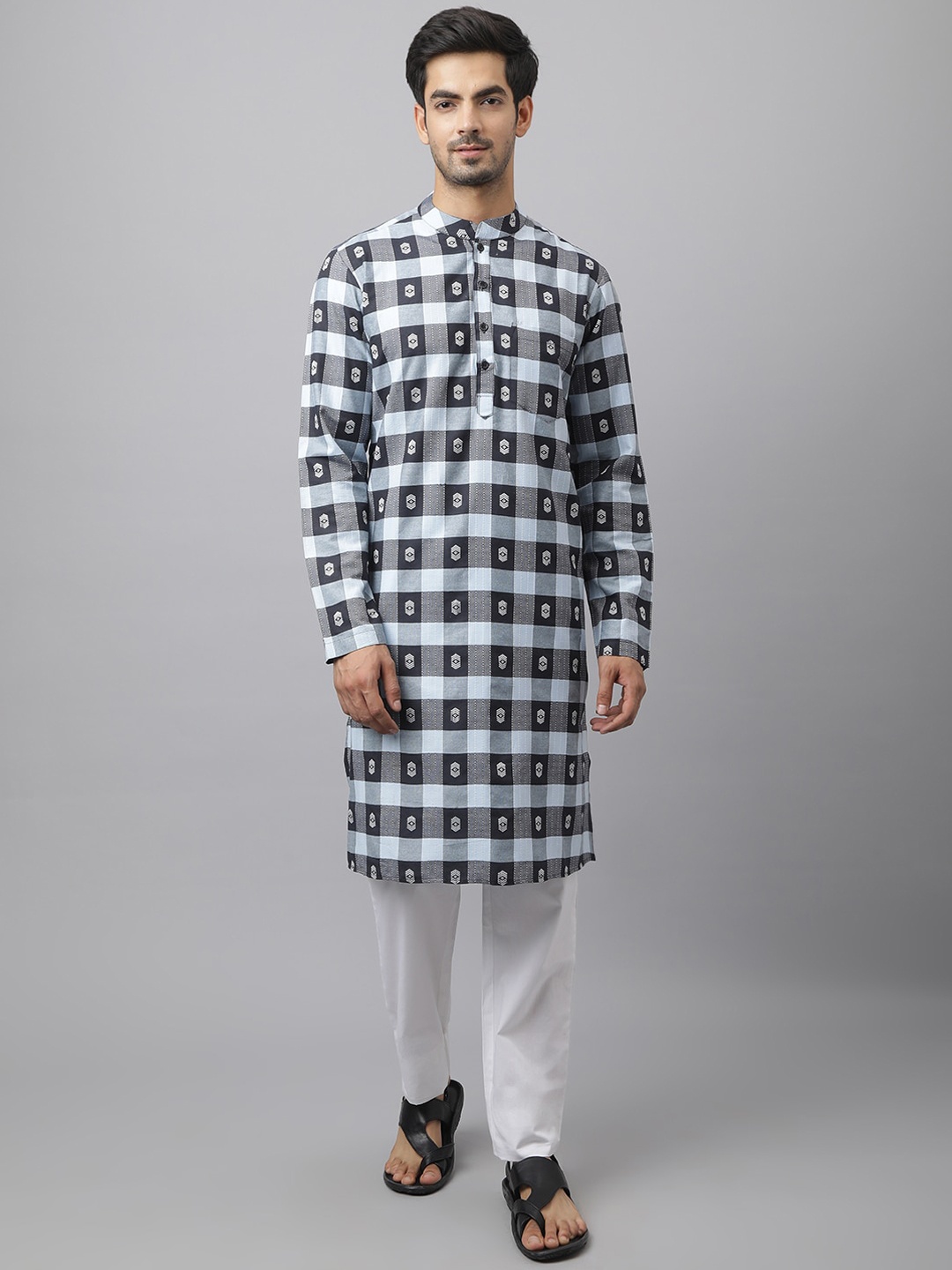 

Waahiba Men Green & Black Checked Kurta