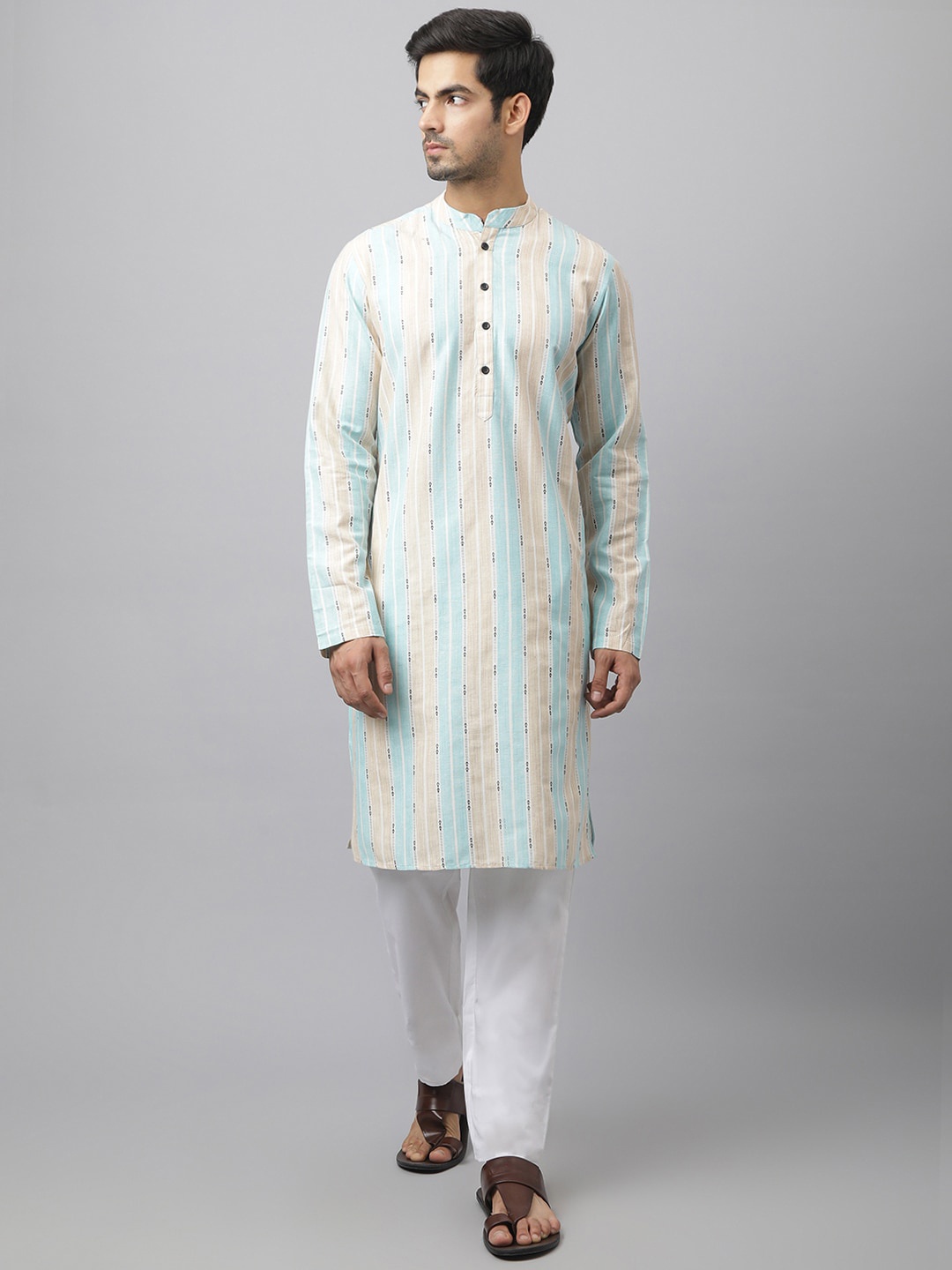 

Waahiba Men's Blue Geometric Thread Work Kurta