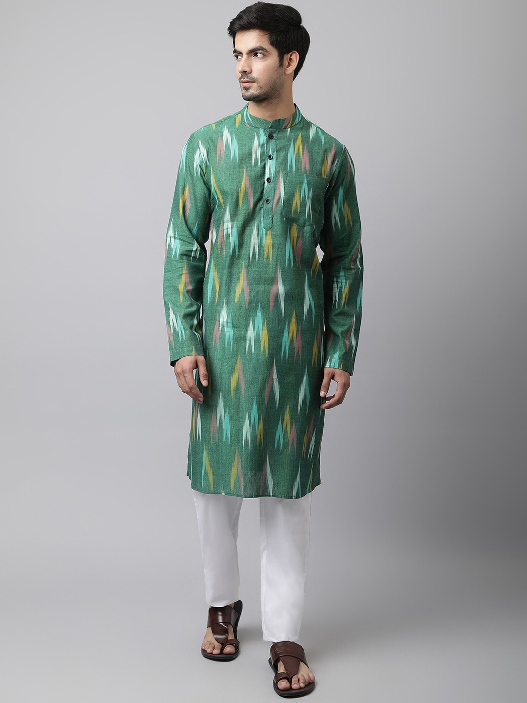 

Waahiba Men's Green Dyed Full Sleeves Thread Work Kurta