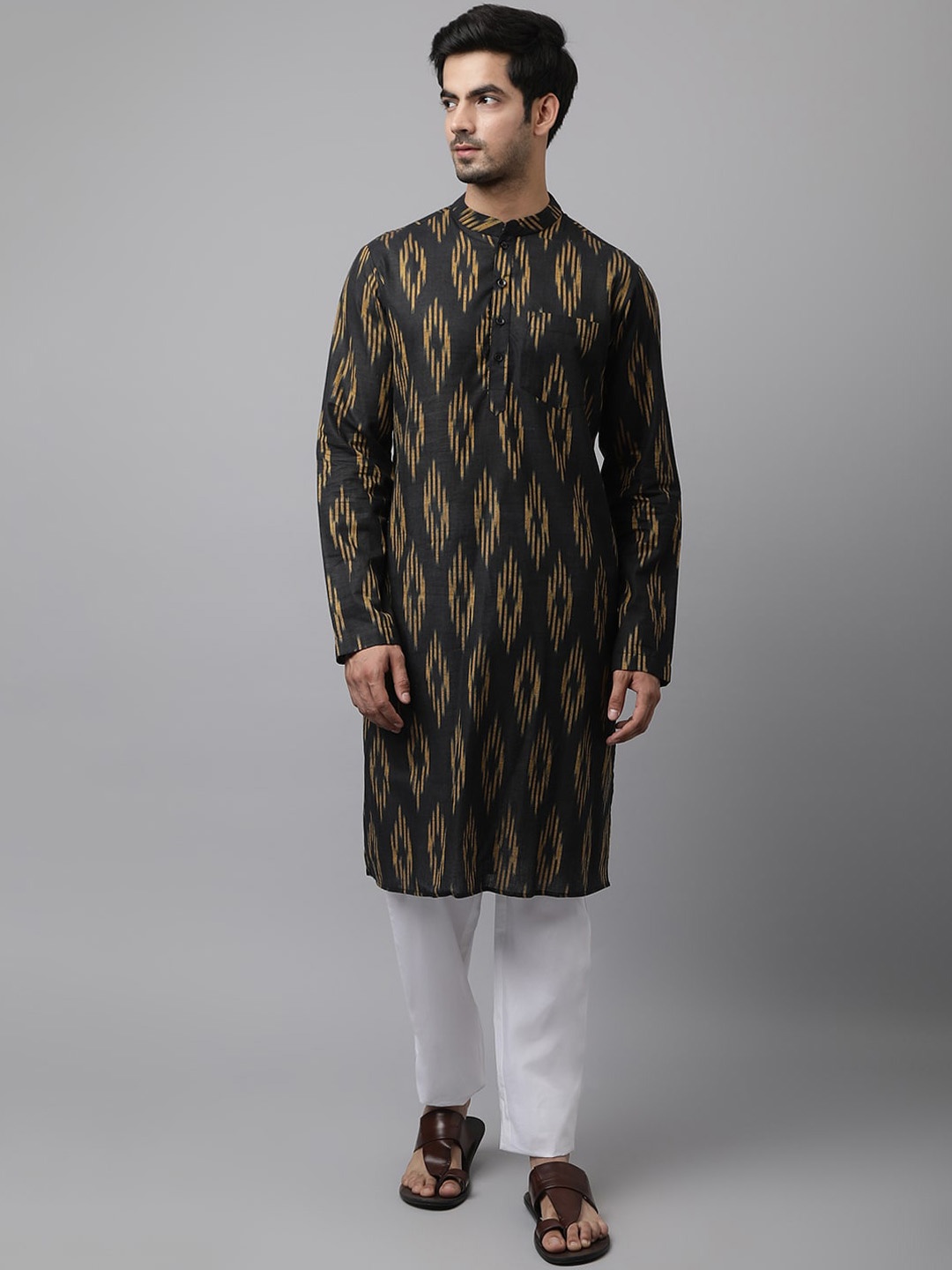 

Waahiba Men Black Kurta