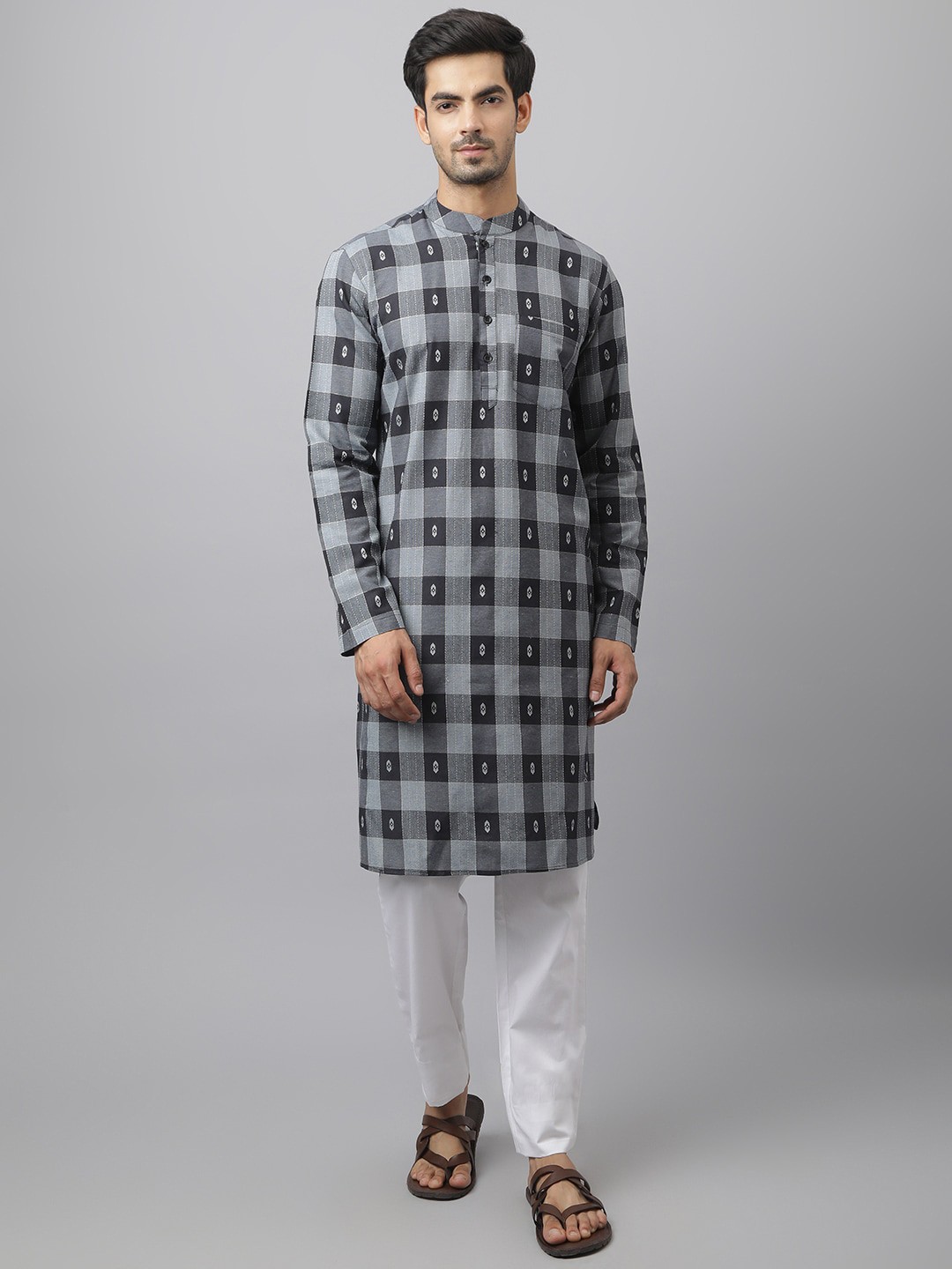

Waahiba Men Black & Grey Checked Kurta