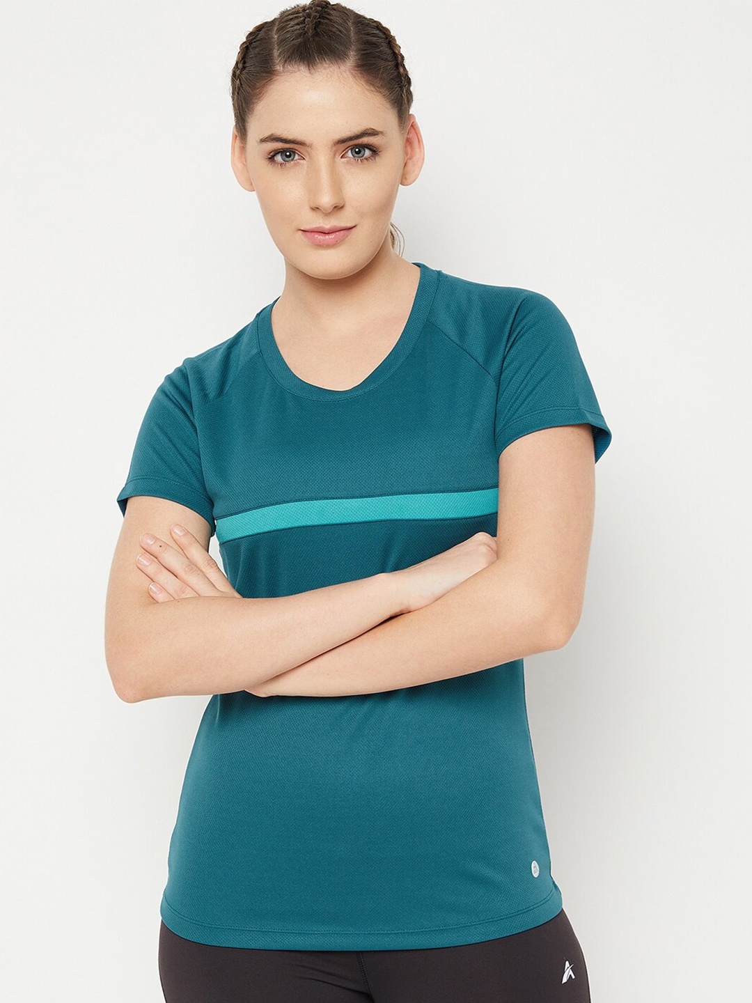

ATHLISIS Women Teal V-Neck Slim Fit T-shirt