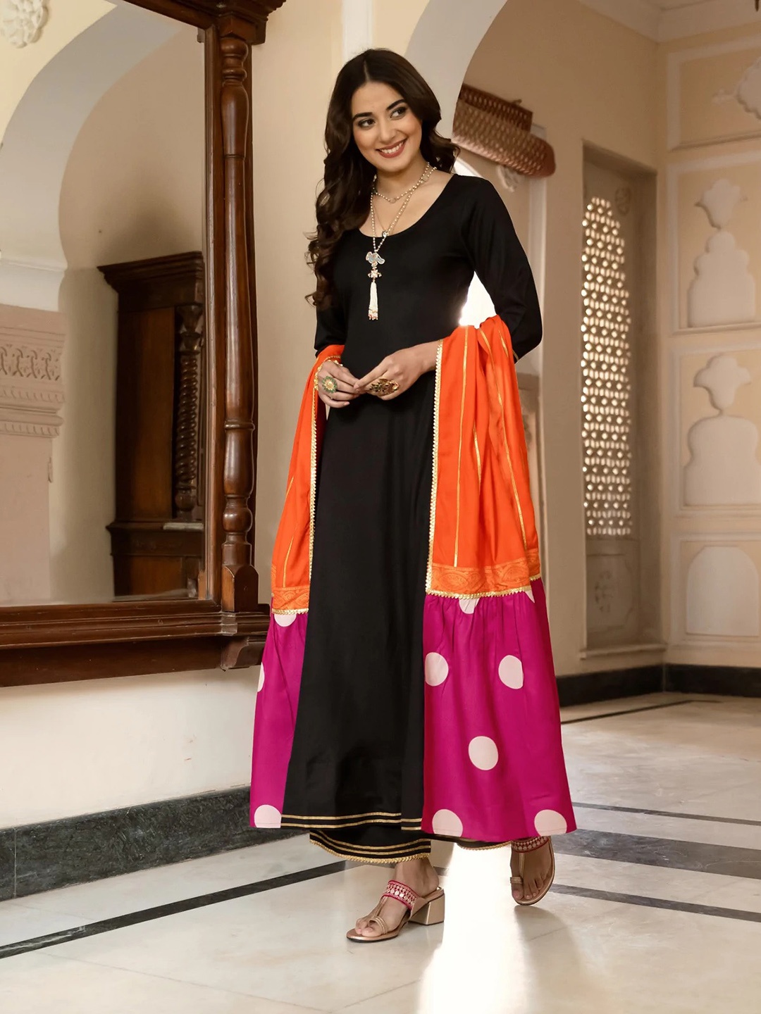 

Rustorange Women Black Panelled Kurta with Trousers & With Dupatta