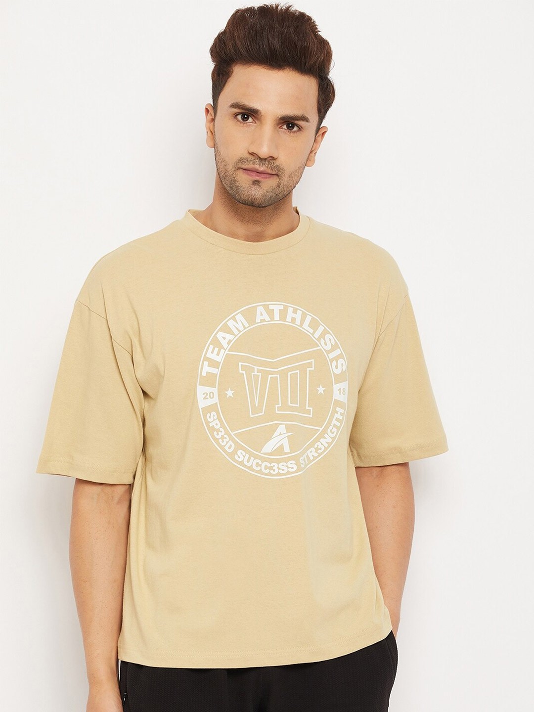 

ATHLISIS Men Beige Typography Printed Oversized T-shirt