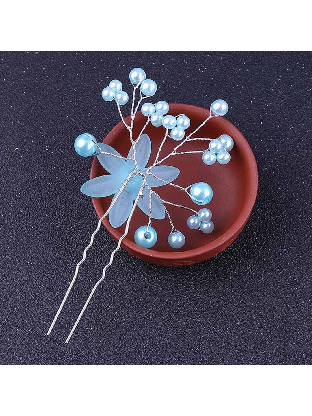 

VAGHBHATT Women Blue Bobby Pins