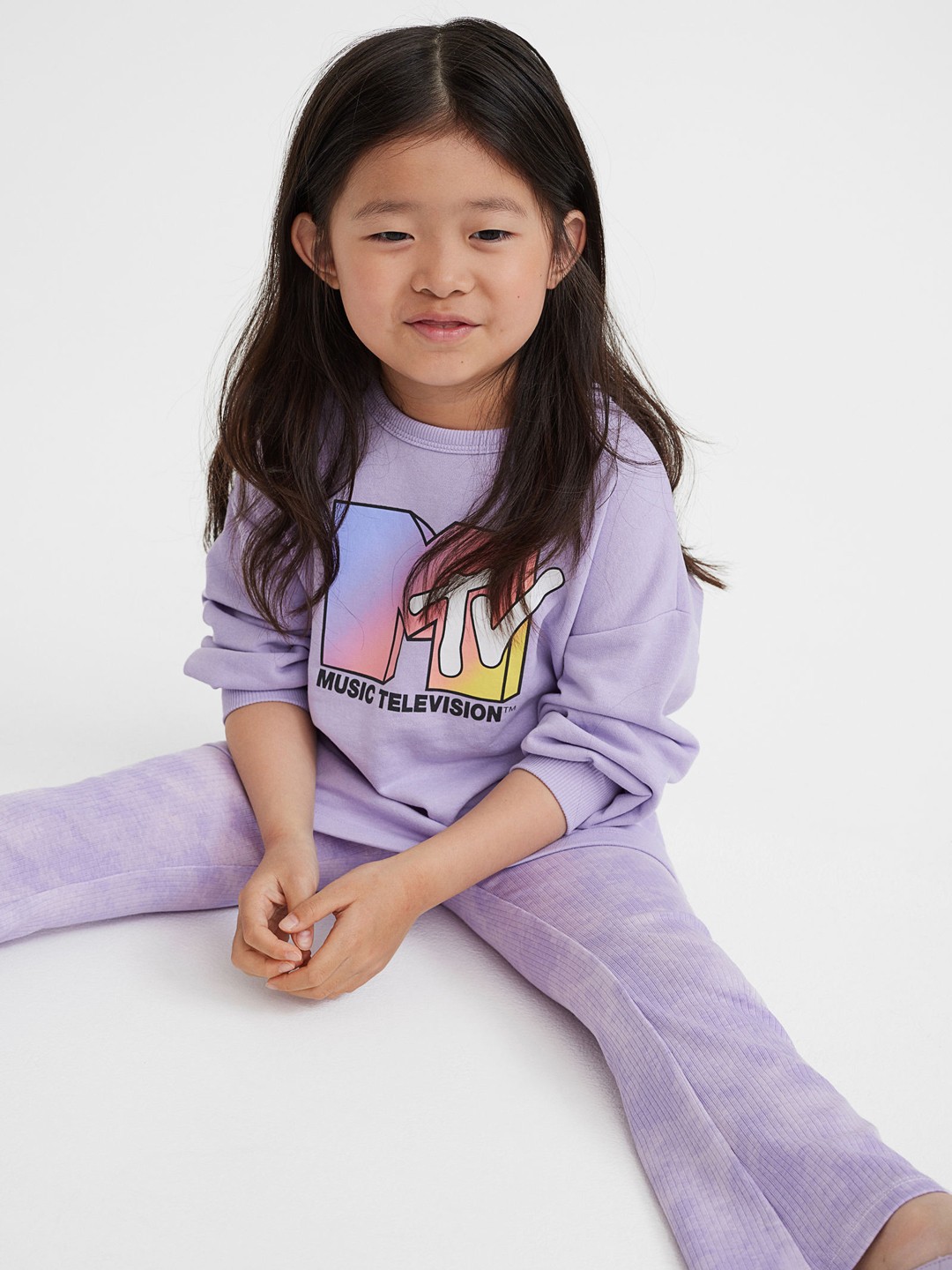 

H&M Girls 2 Piece Purple Printed Set