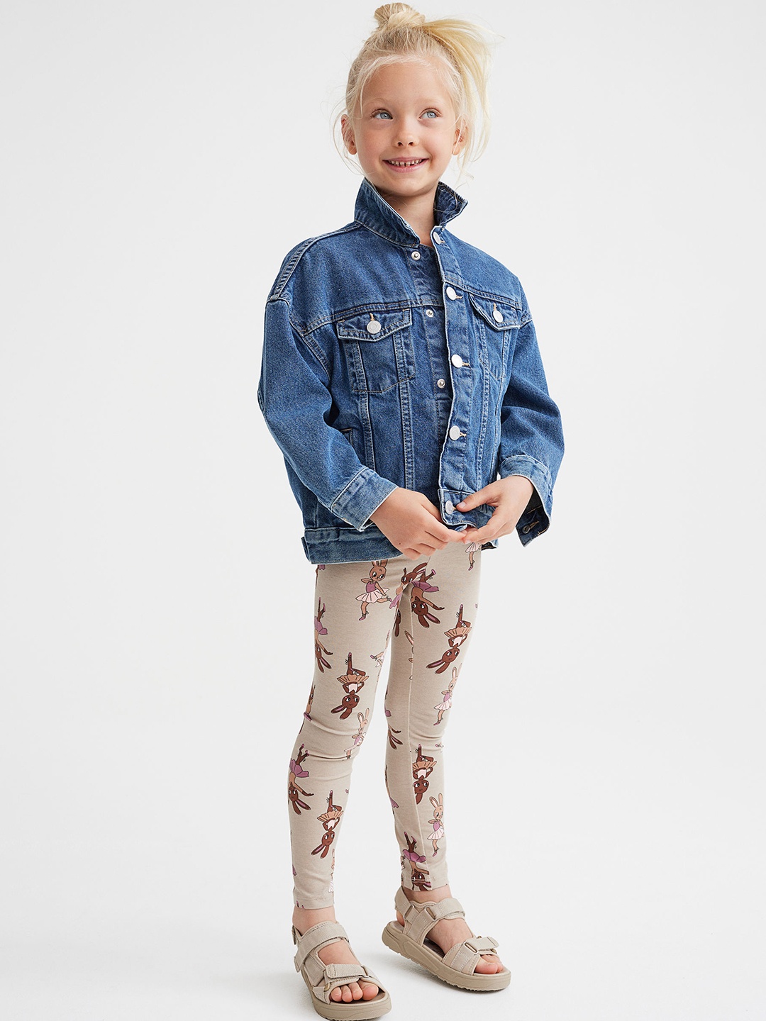 

H&M Girls Beige Printed Ankle Length Leggings