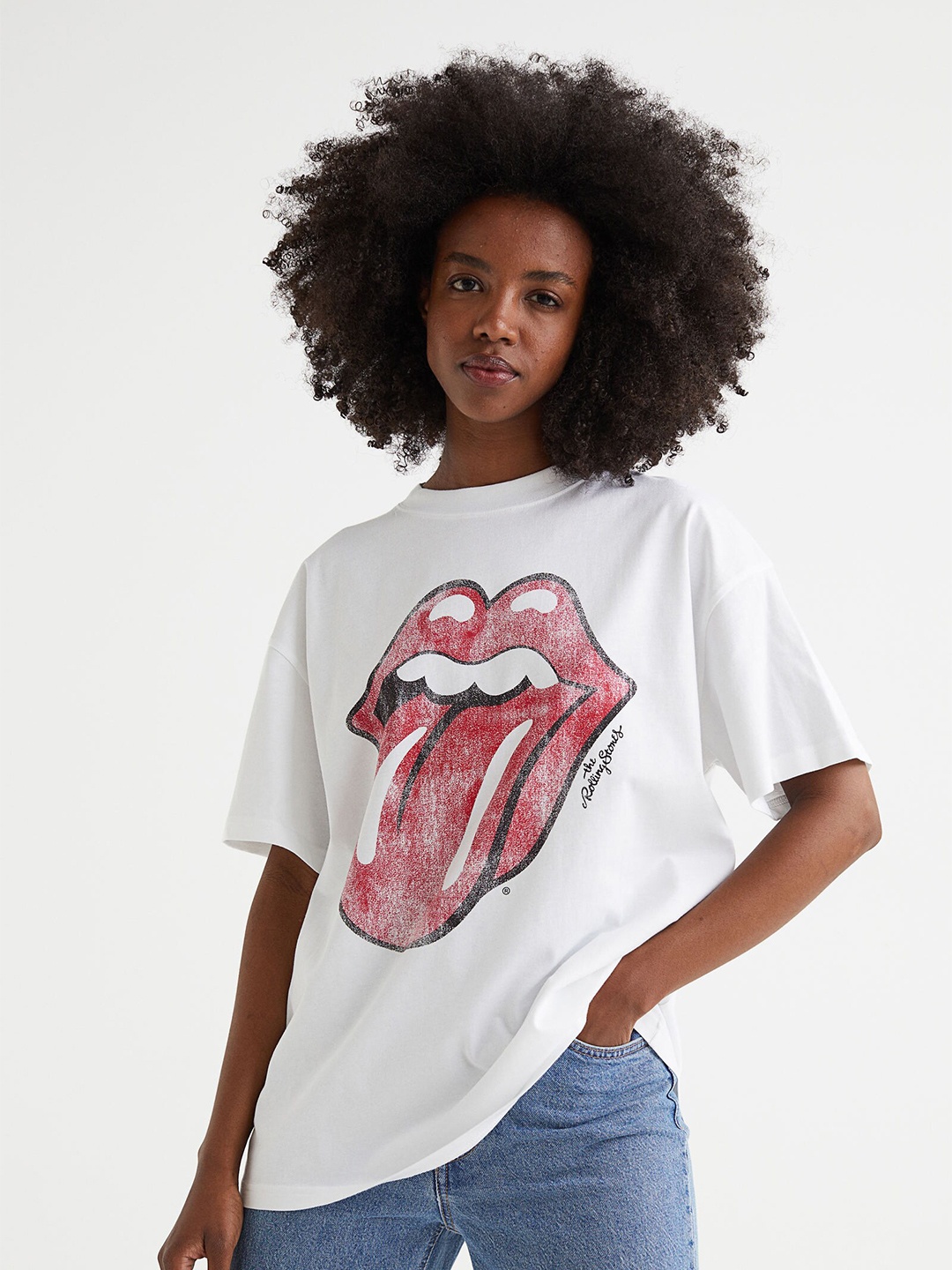 

H&M White & Red Oversized Printed T-Shirt