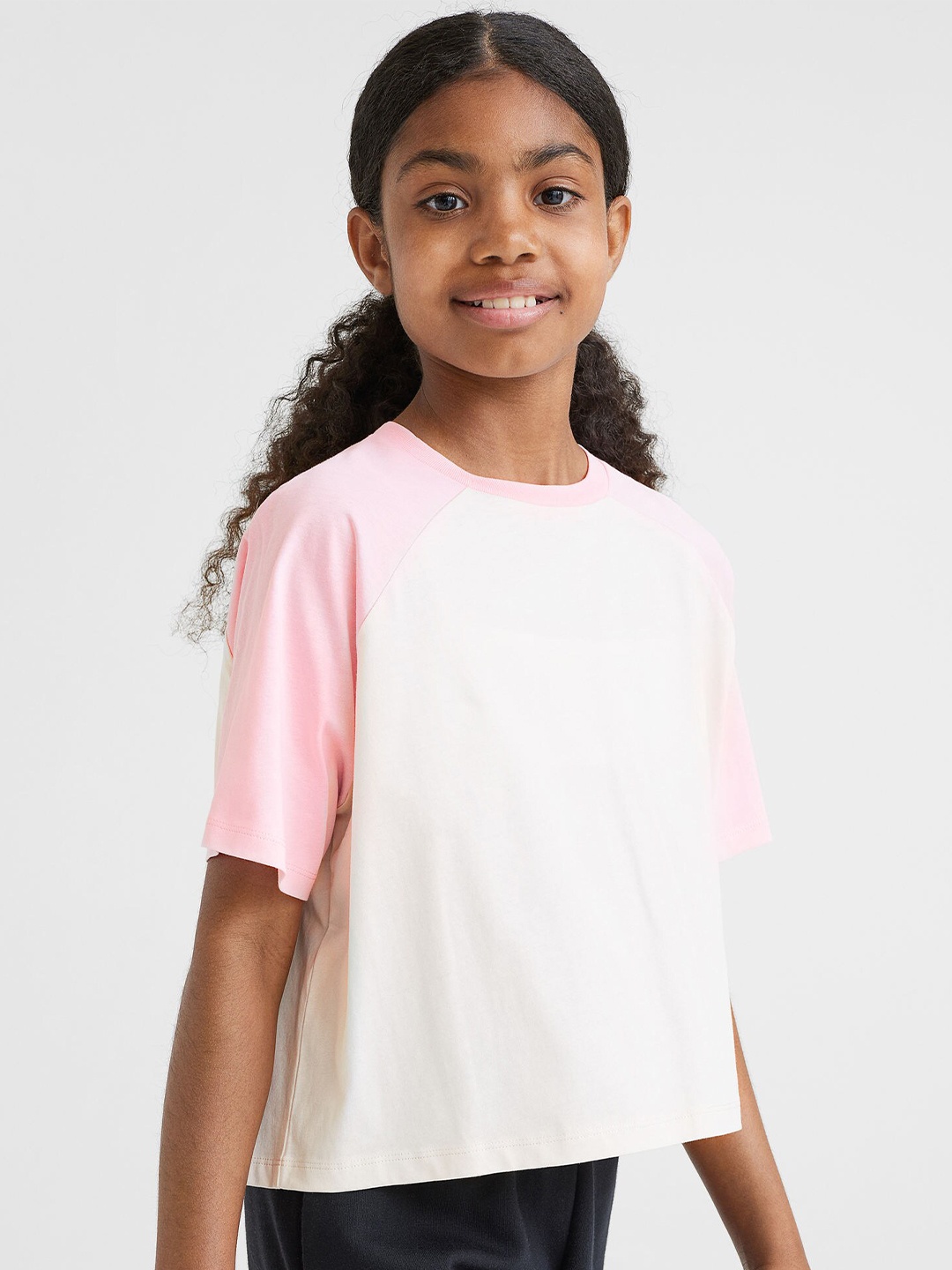 

H&M Girls Beige Cropped Cotton Jersey T-shirt