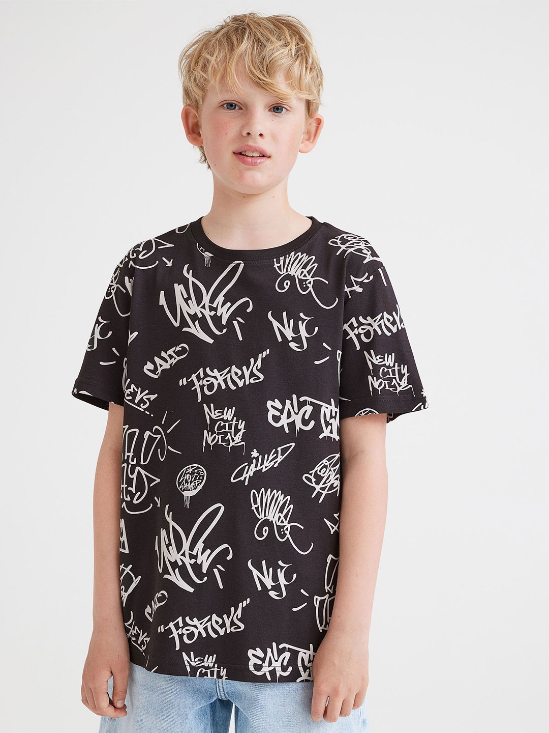 

H&M Boys Black & White Cotton T-shirt
