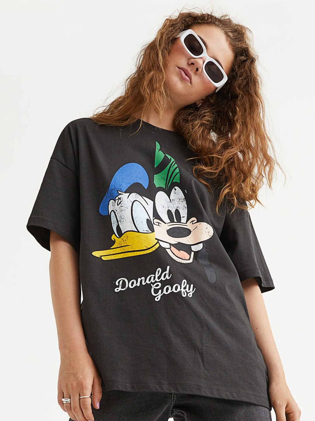 

H&M Women Black Printed Drop-Shoulder Sleeves Oversized Pure Cotton T-shirt