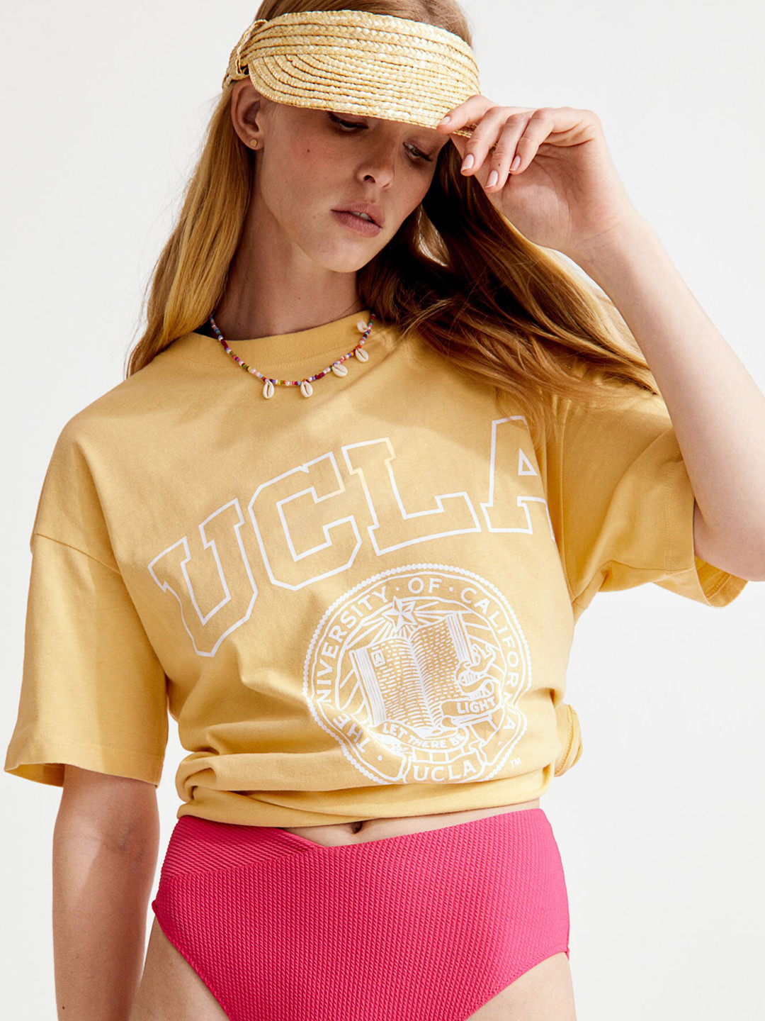 

H&M Yellow & White Oversized Printed T-Shirt