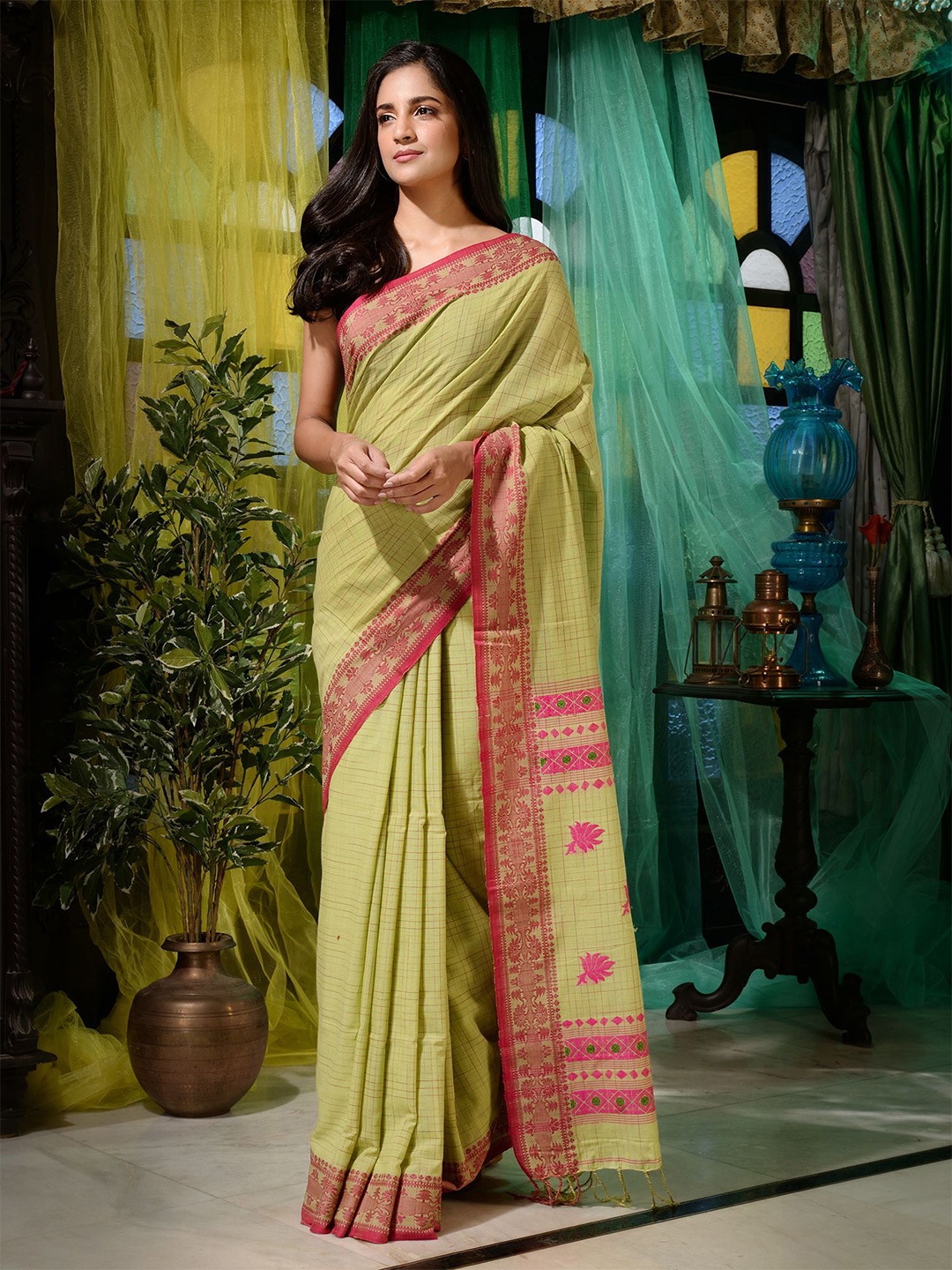 

Charukriti Green & Pink Woven Design Pure Cotton Saree