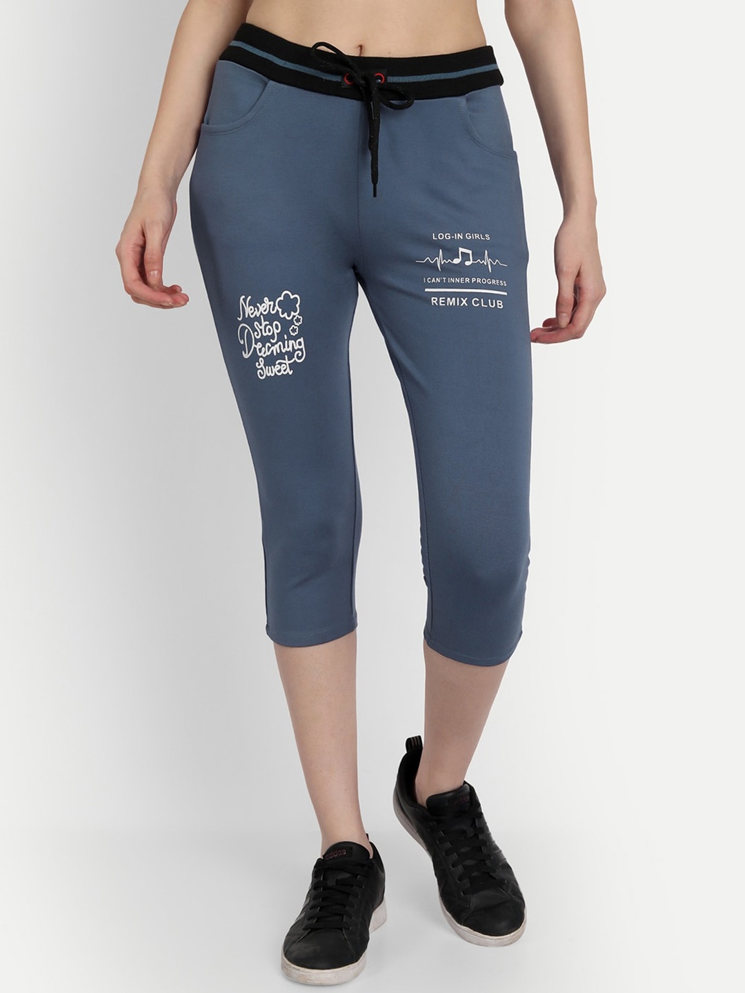 

Wicked Stitch Women Grey & White Capris
