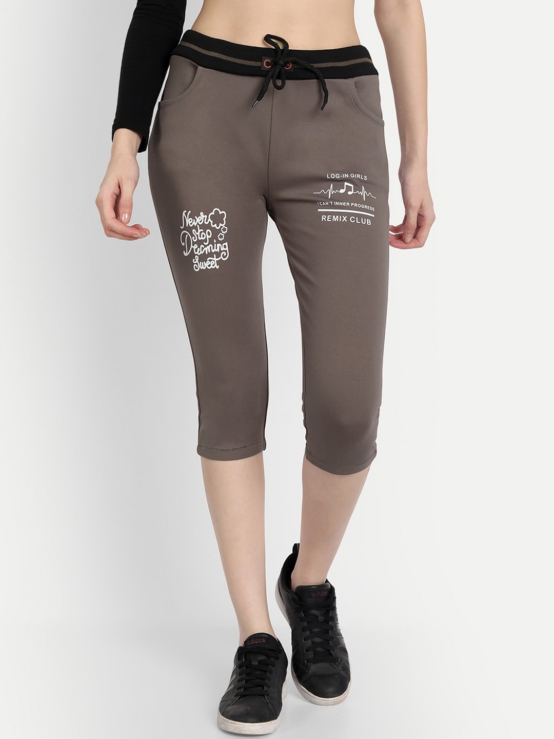 

Wicked Stitch Women Brown & White Capris