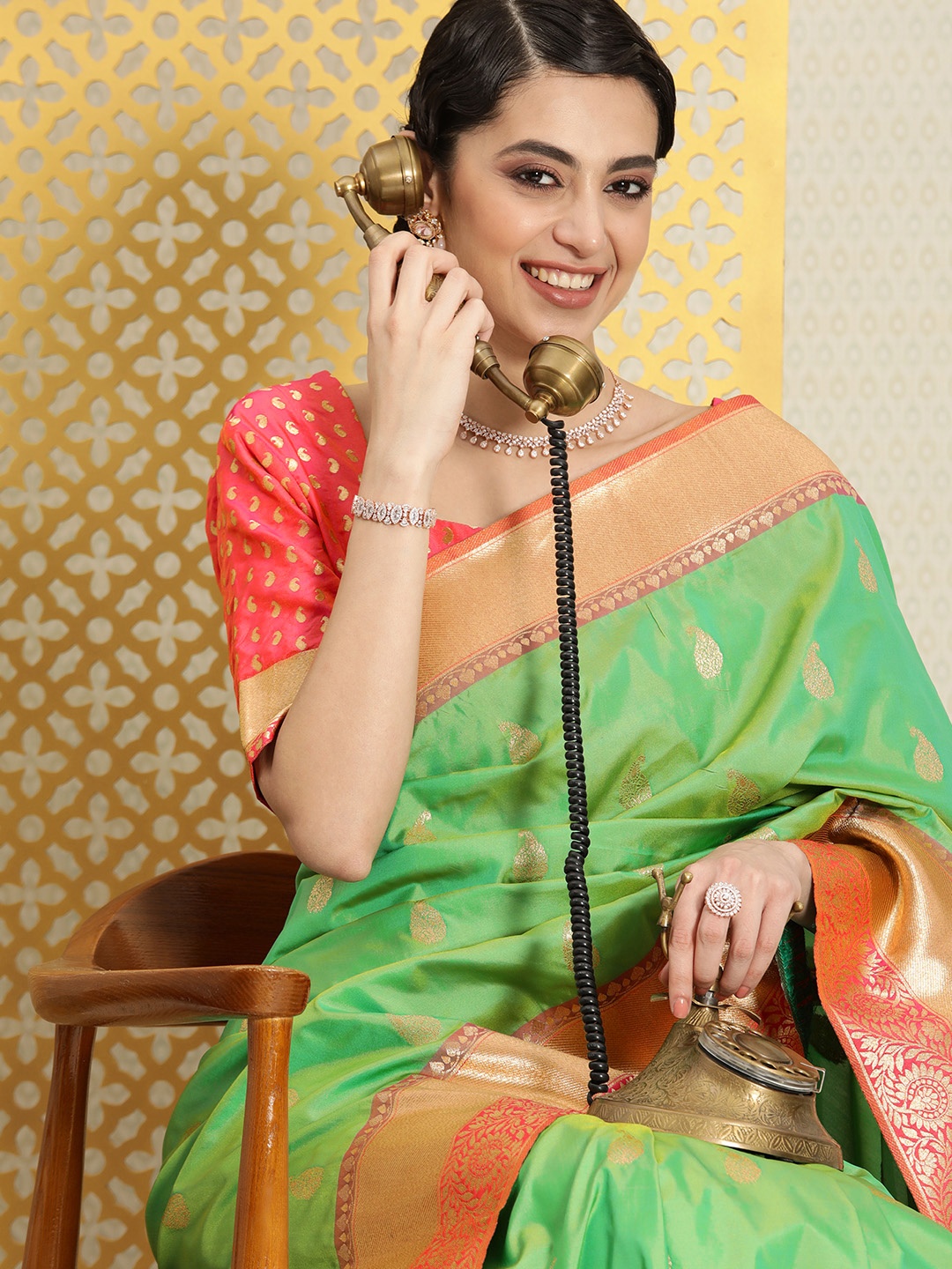 

House of Pataudi Green & Pink Ethnic Motifs Zari Banarasi Saree