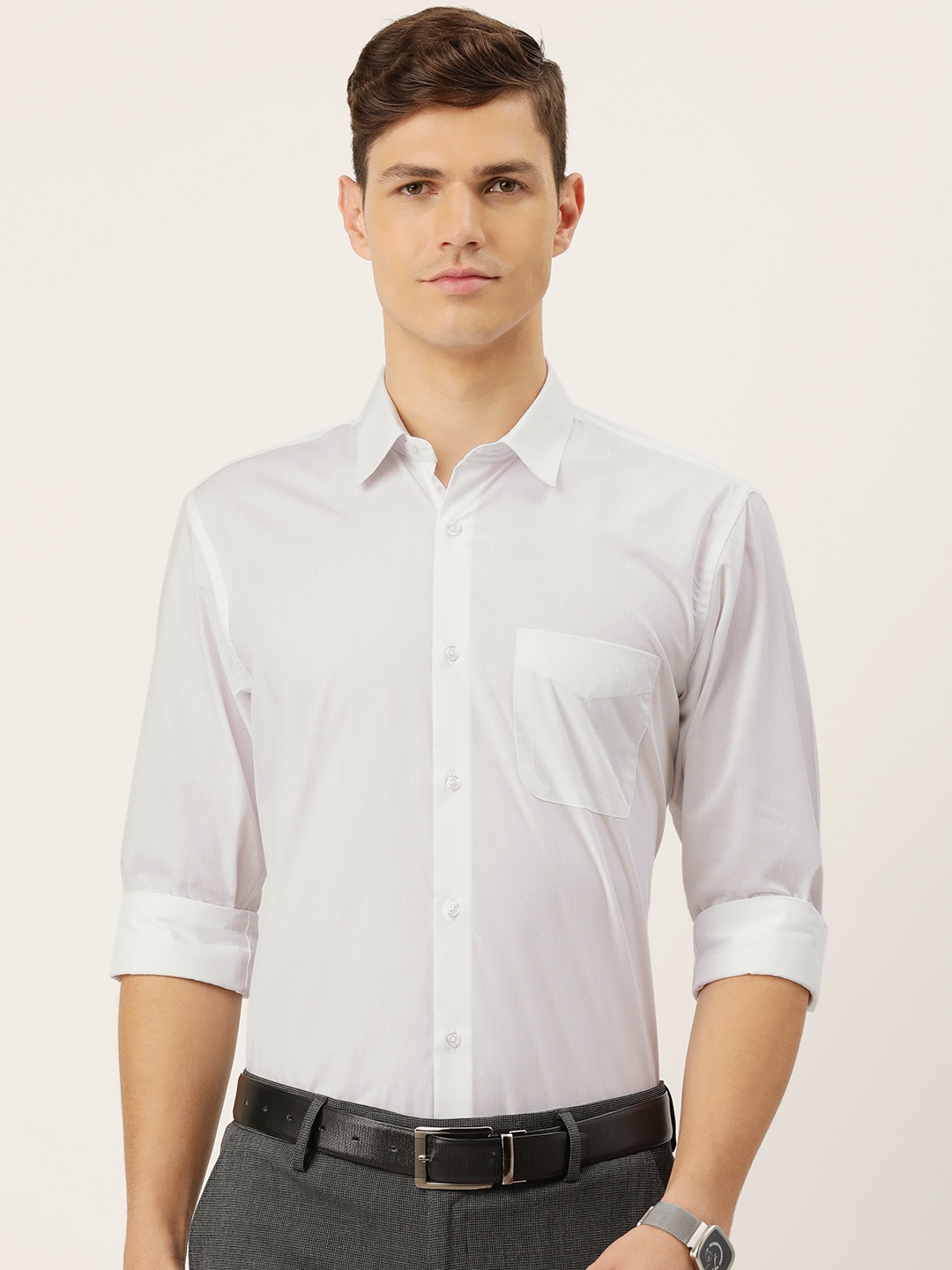 

Peter England Men White Nuvo Fit Solid Formal Shirt