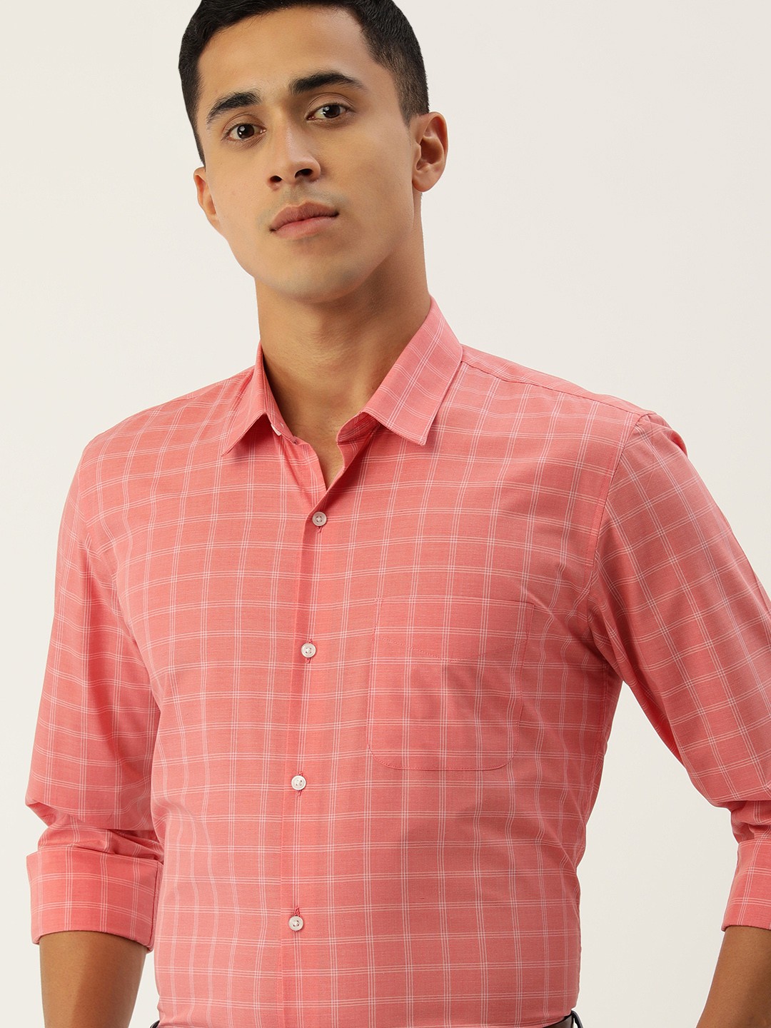 

Peter England Men Pink & White Grid Checks Formal Shirt