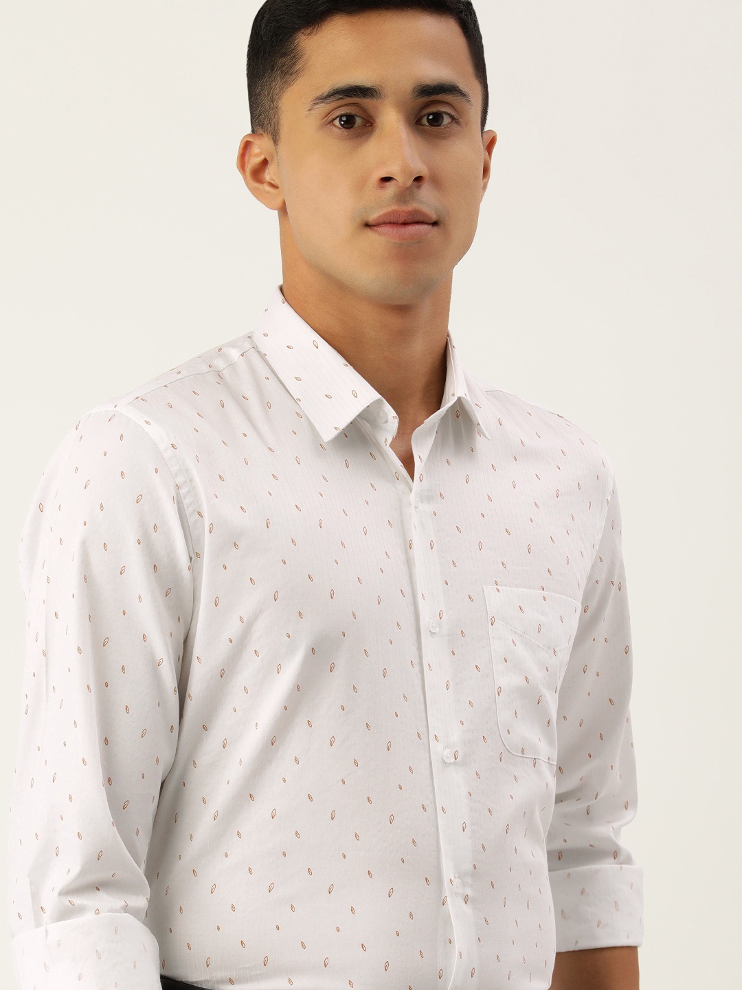 

Peter England Men White Printed Slim Fit Pure Cotton Formal Shirt
