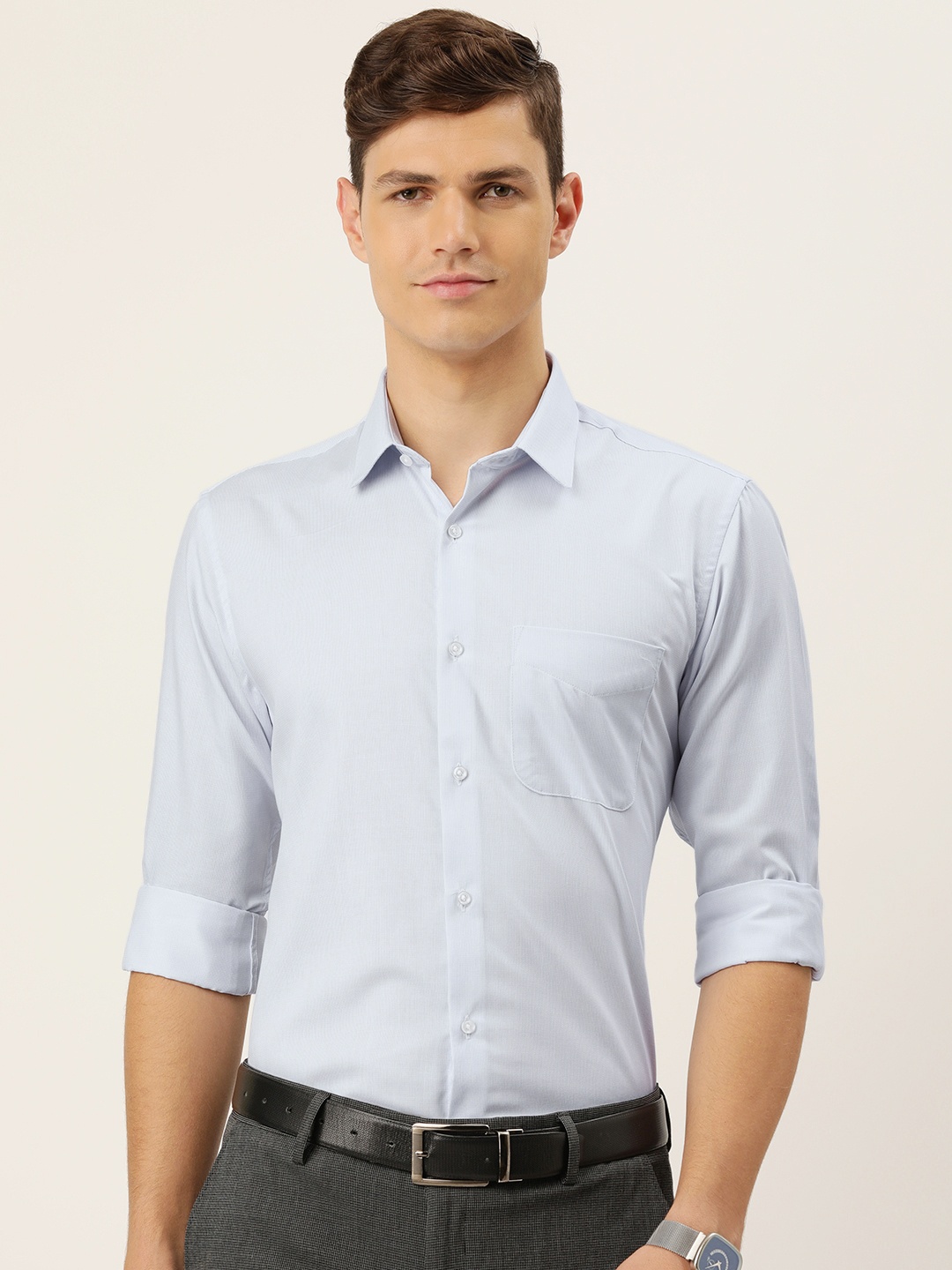 

Peter England Men Blue & White Nuvo Fit Pinstripes Formal Shirt