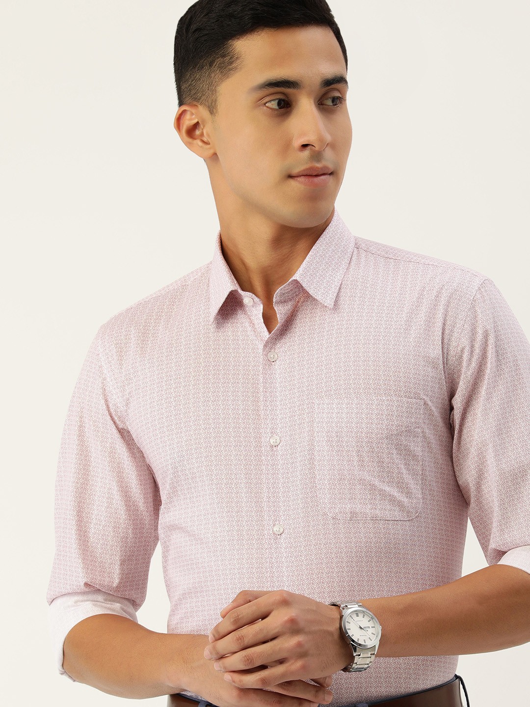 

Peter England Men White Micro Checks Printed Slim Fit Pure Cotton Formal Shirt