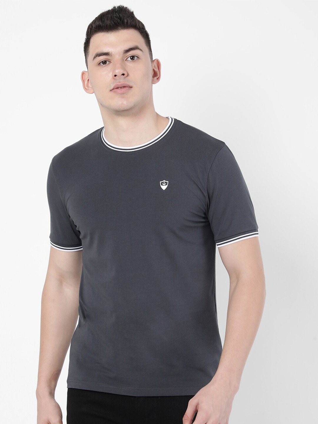 

R&B Men Grey Regular Fit Monochrome T-shirt