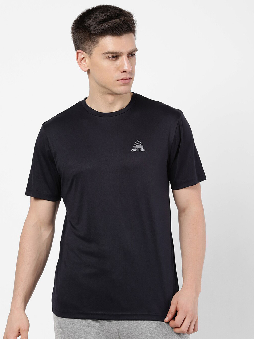 

R&B Men Black T-shirt