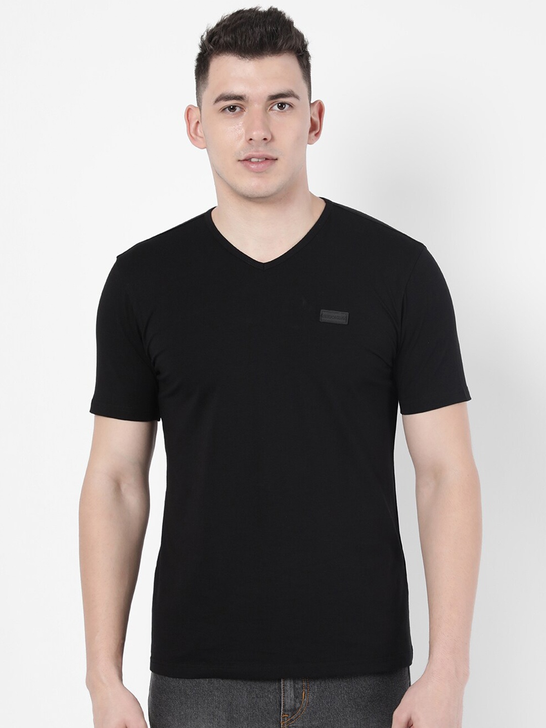 

R&B Men Black V-Neck T-shirt