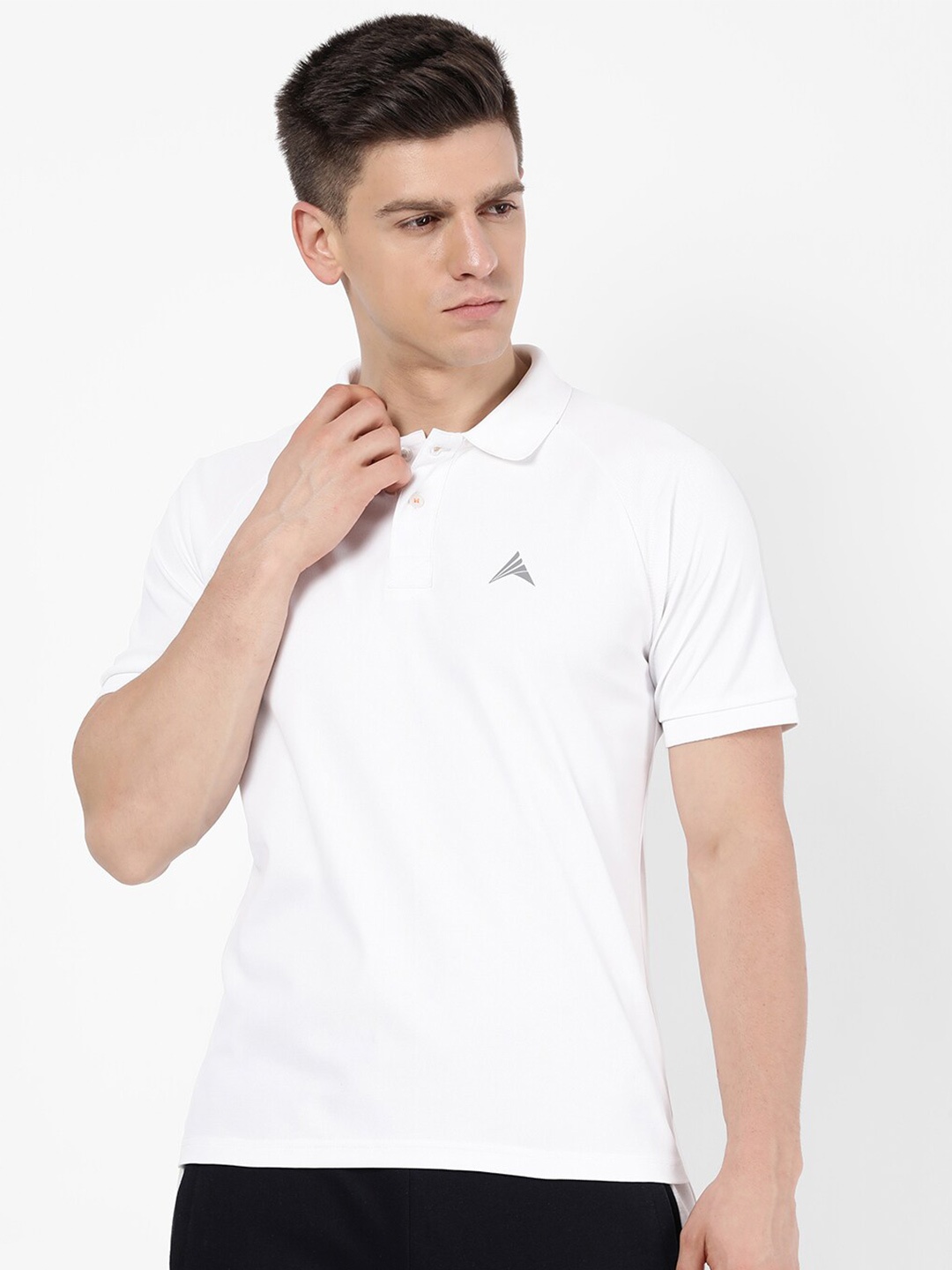 

R&B Men White Polo Collar T-shirt