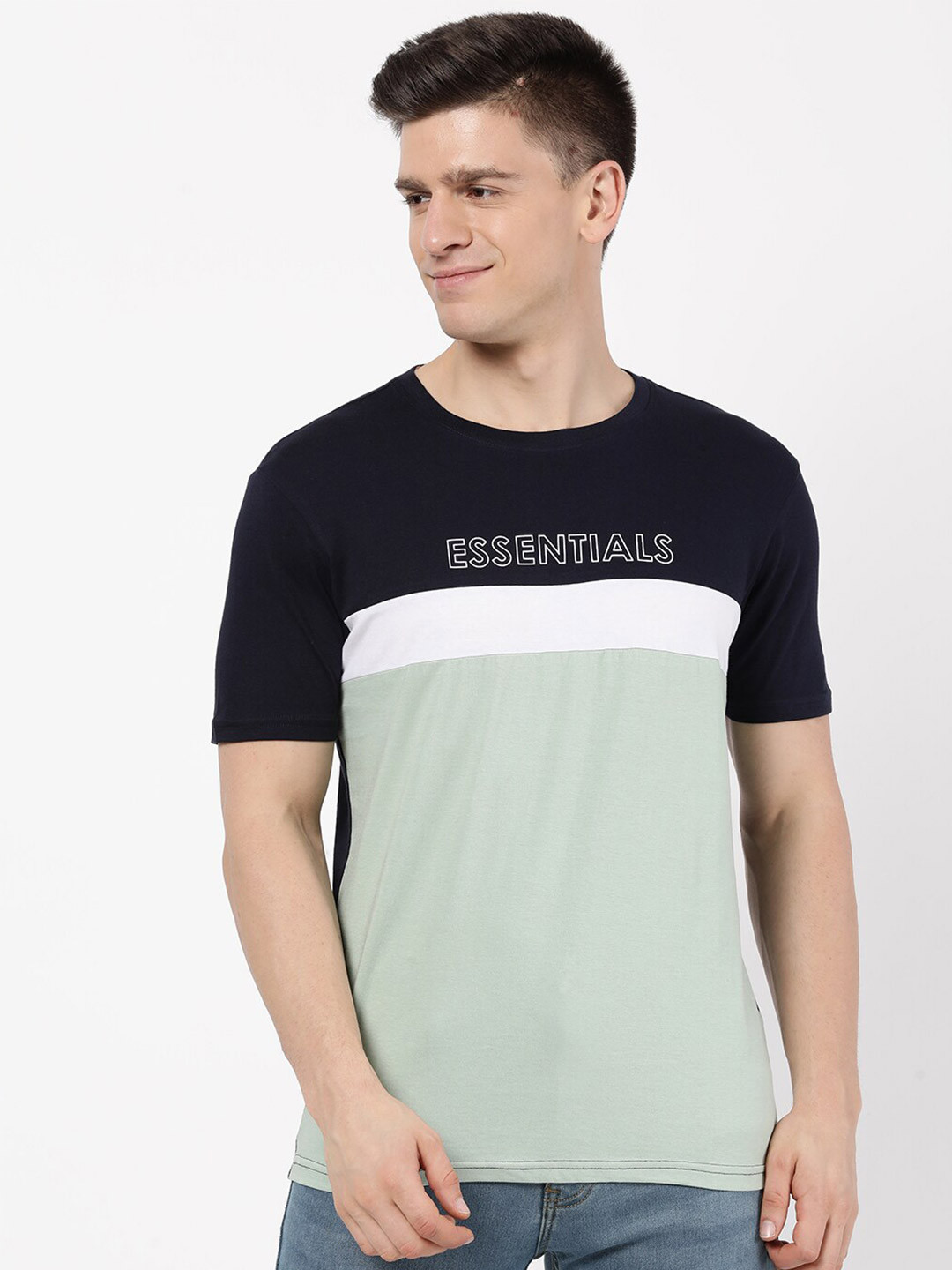 

R&B Men Green & White Colourblocked T-shirt