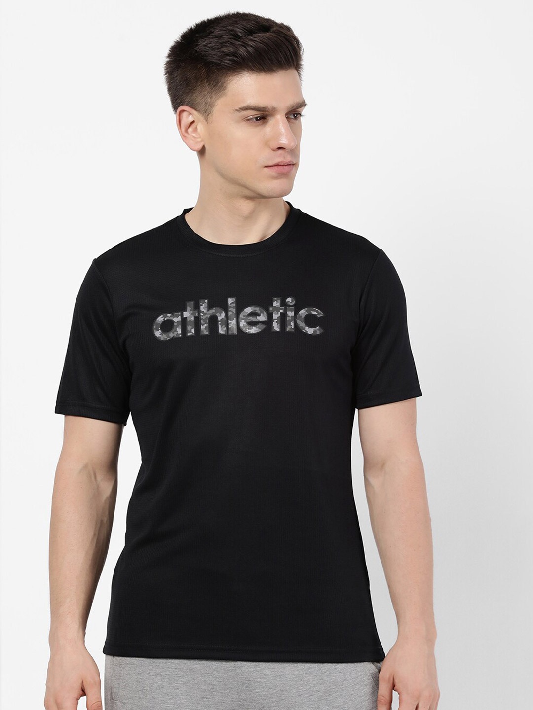 

R&B Men Black Typography Printed Applique T-shirt