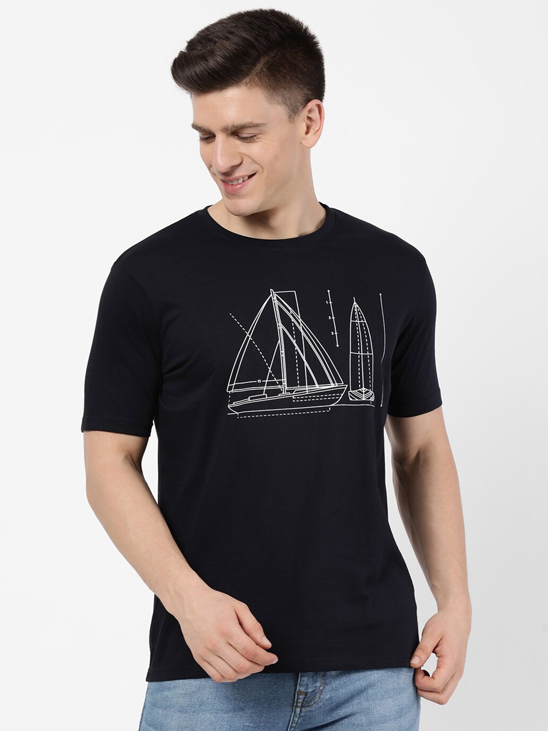 

R&B Men Black & White Typography Printed Raw Edge T-shirt
