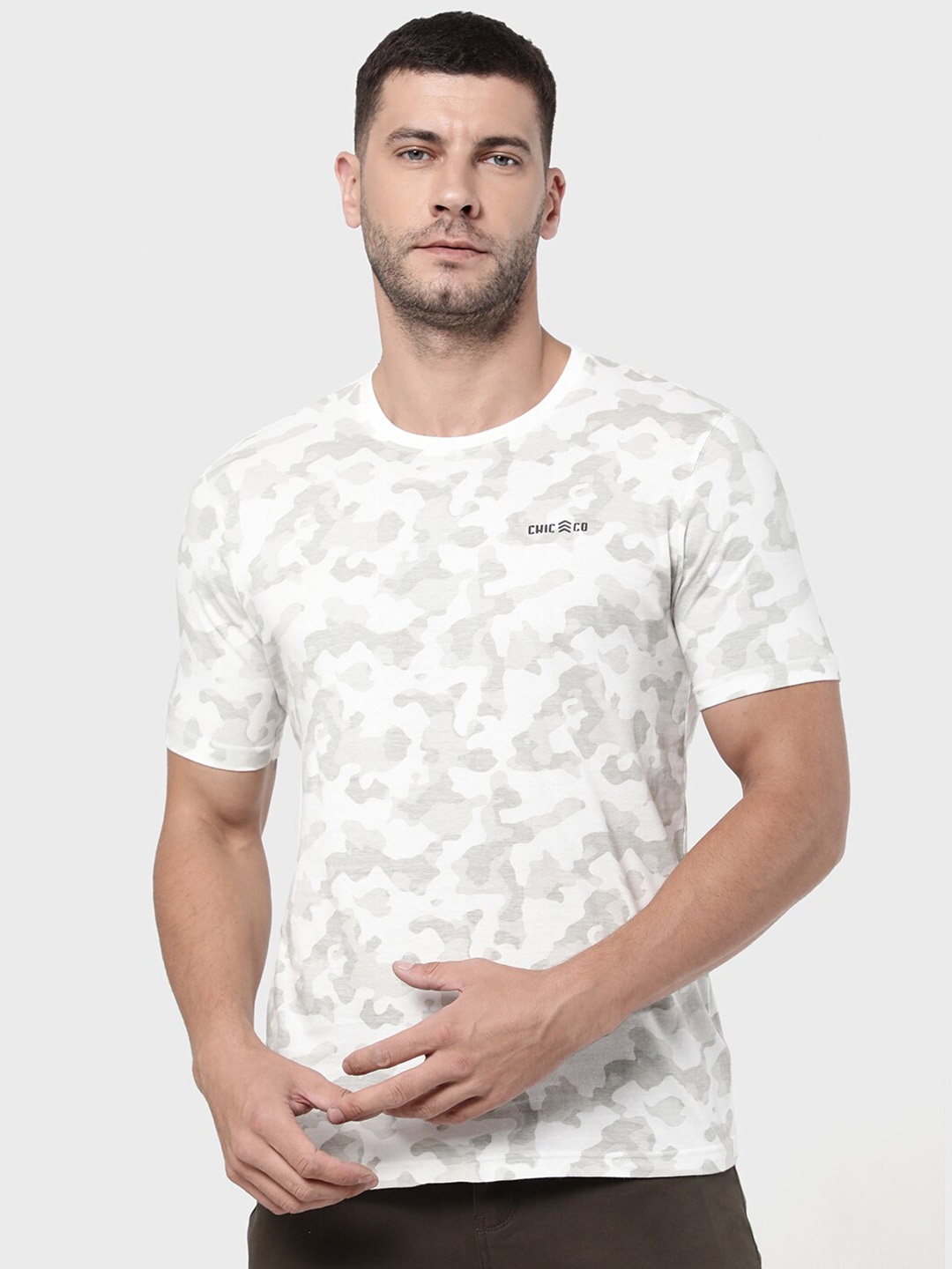 

R&B Men White T-shirt