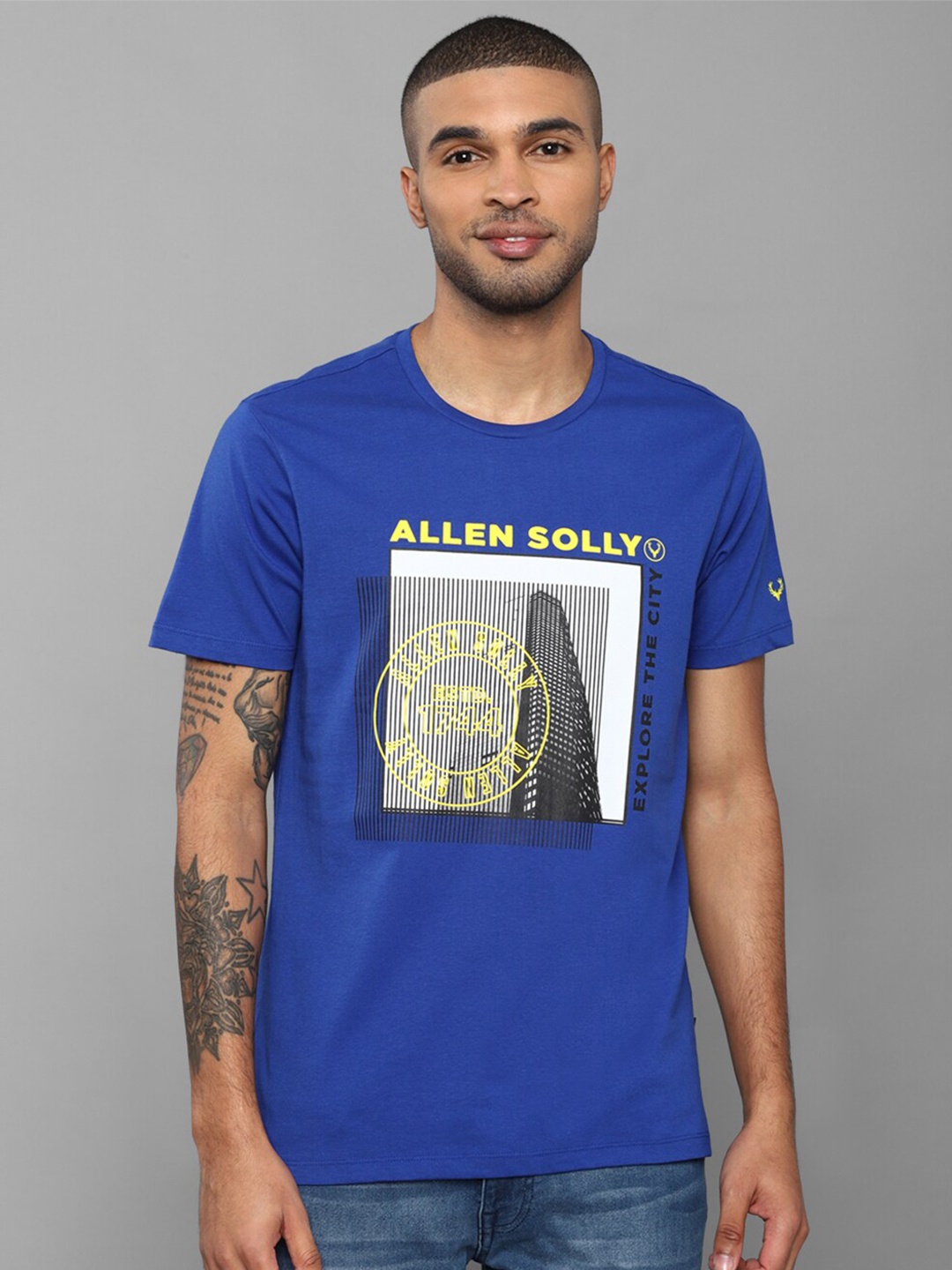 

Allen Solly Men Blue Printed 100% Cotton T-shirt
