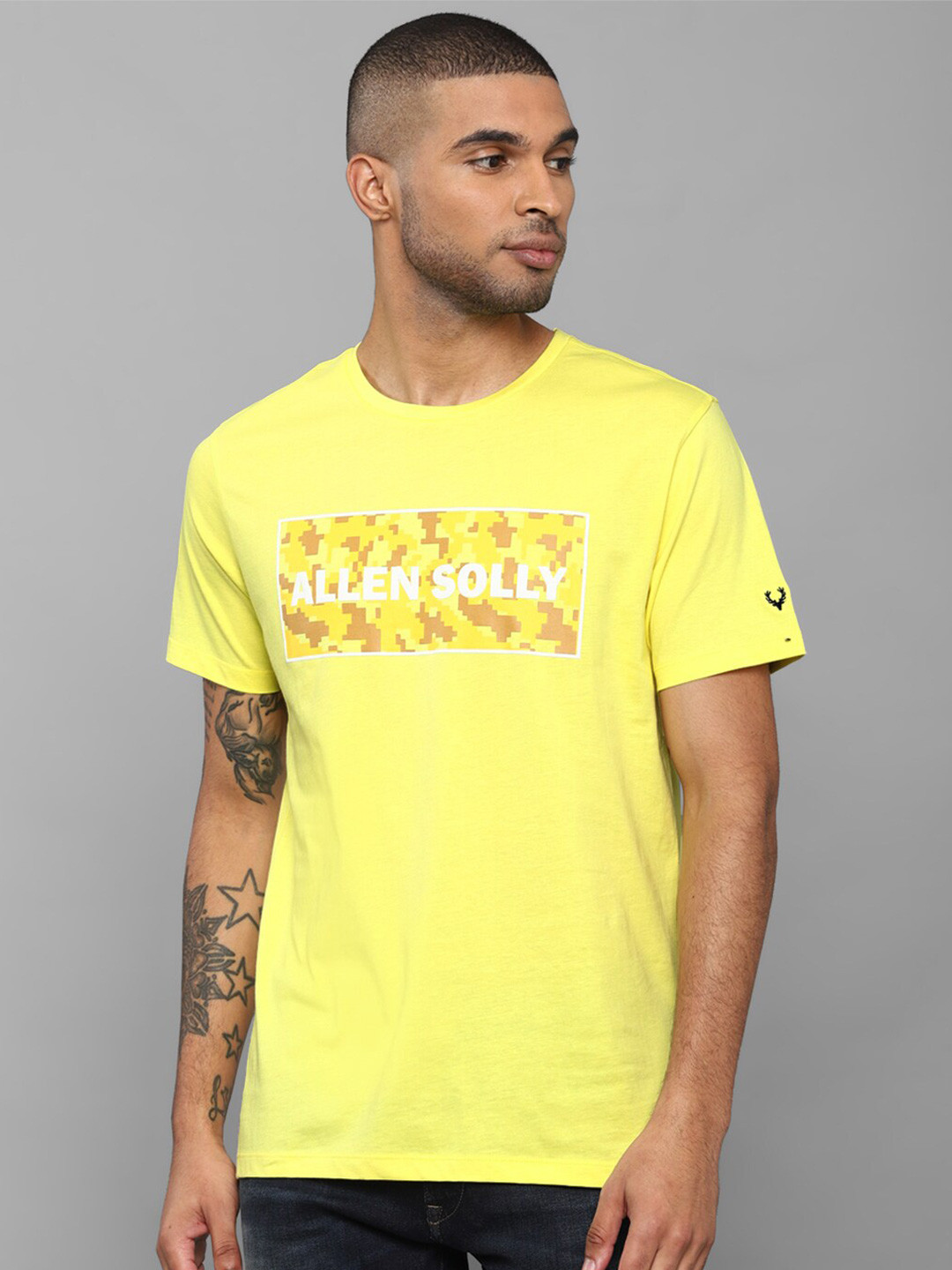 

Allen Solly Men Yellow Typography Printed T-shirt
