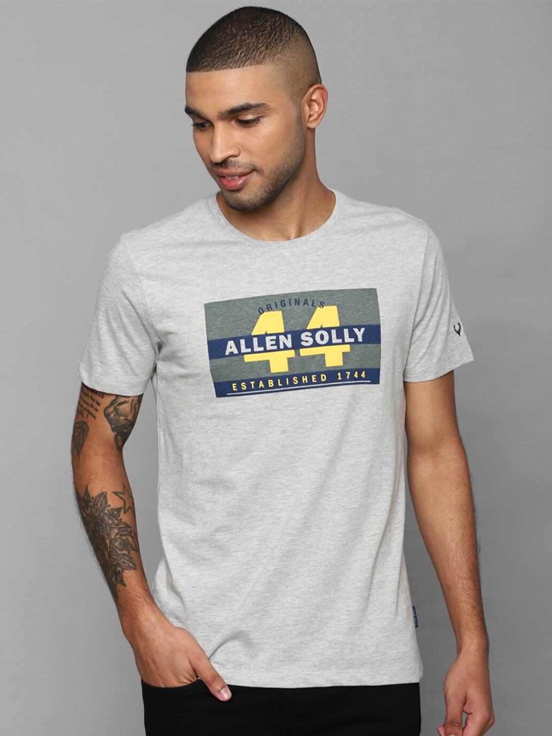 

Allen Solly Men Grey Typography Printed T-shirt