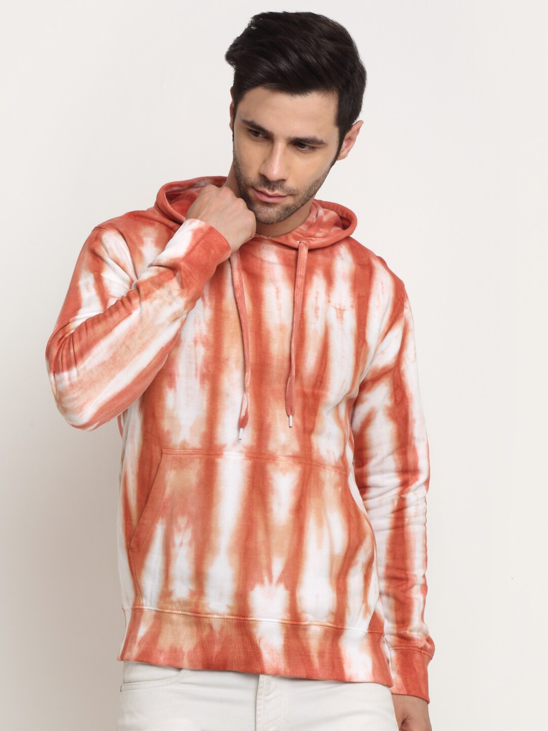 

Ennoble Men Orange Printed Hooded Sweatshirt