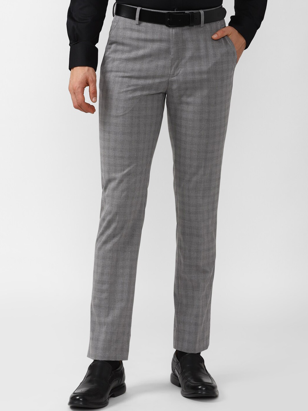 

Peter England Men Grey Checked Slim Fit Trousers