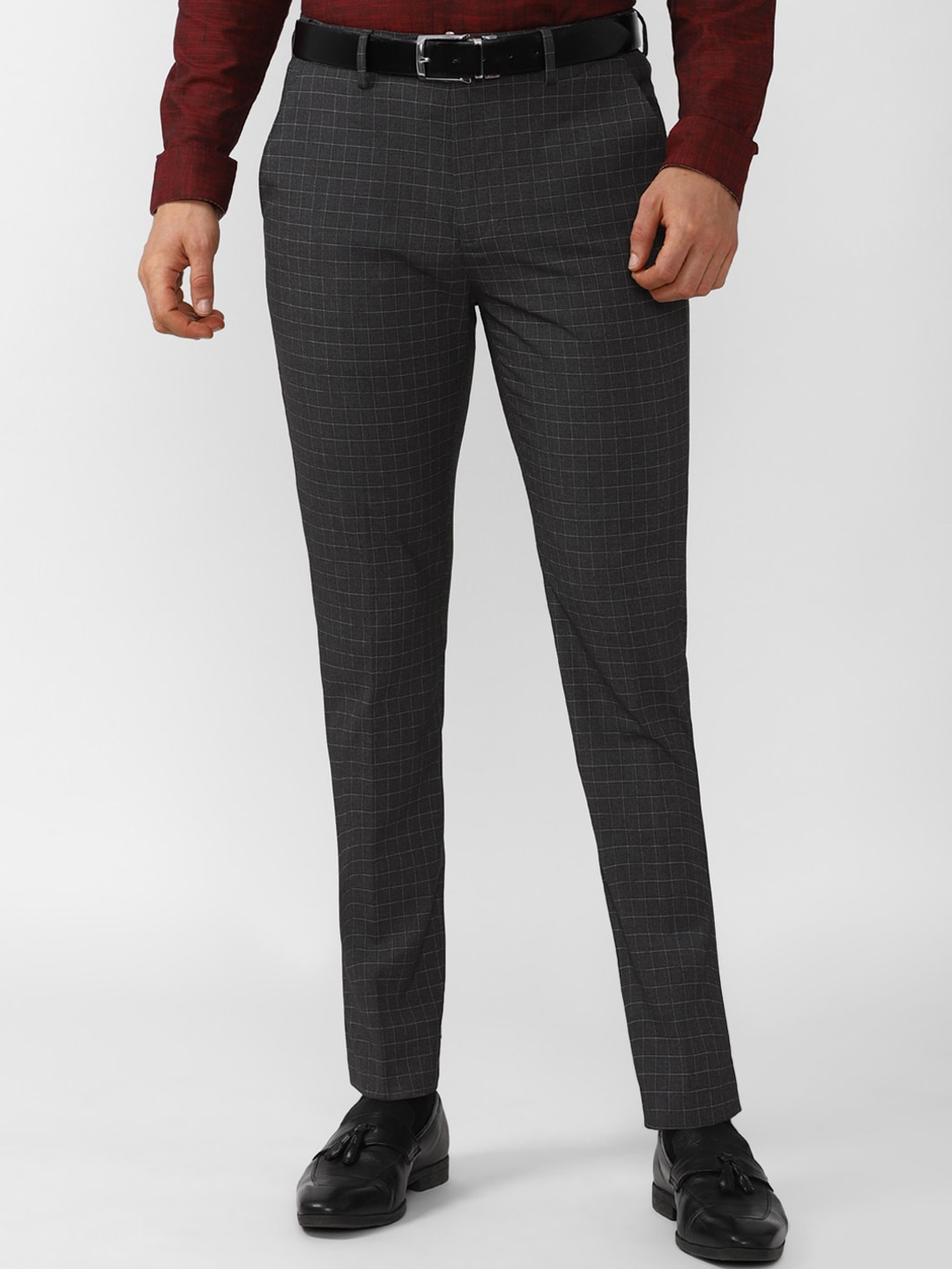

Peter England Men Grey Checked Slim Fit Trousers