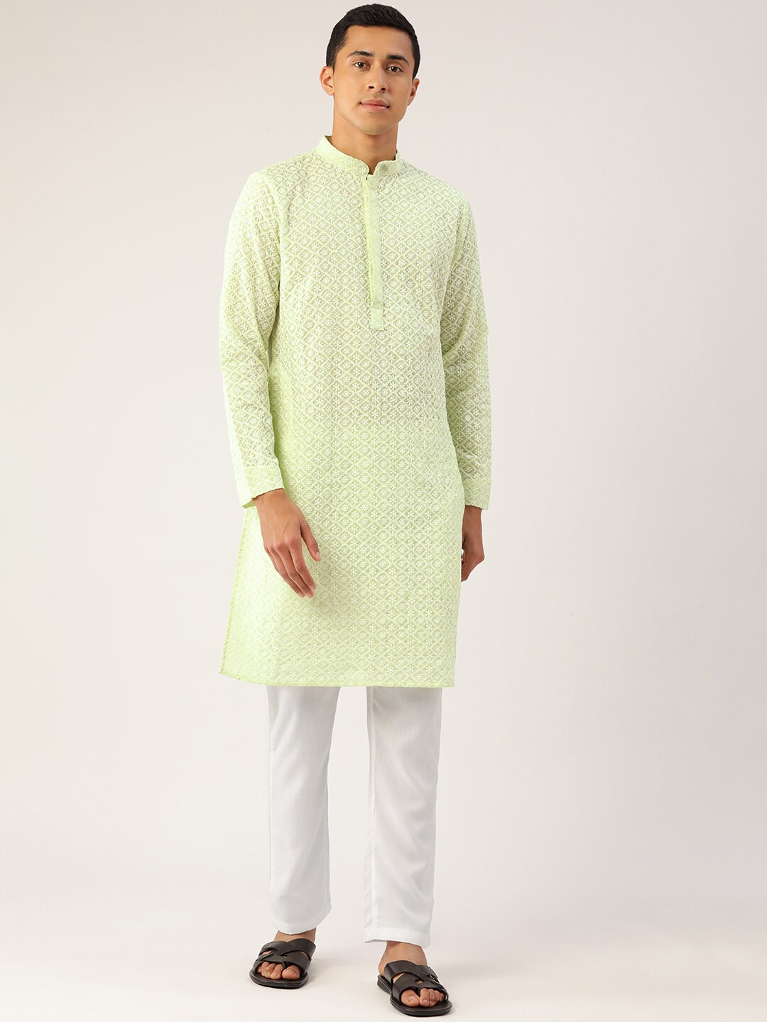 

Molly & Michel Men Green Chikankari Pure Cotton Kurta with Pyjamas