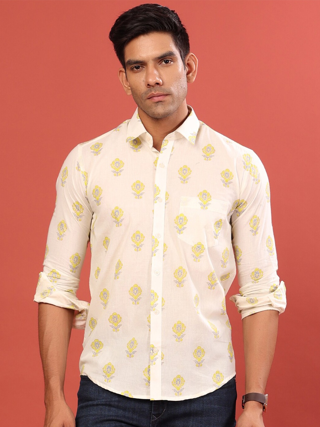 

Tistabene Men White Comfort Printed Casual Shirt