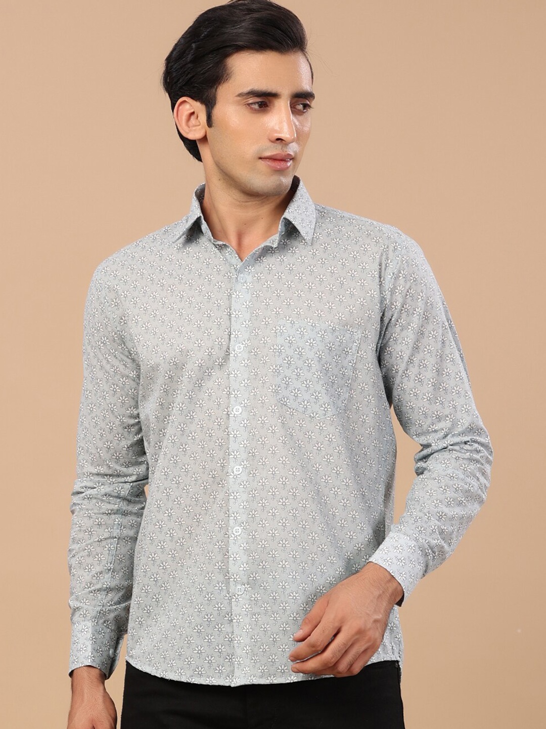 

Tistabene Men Grey Comfort Floral Printed Casual Shirt