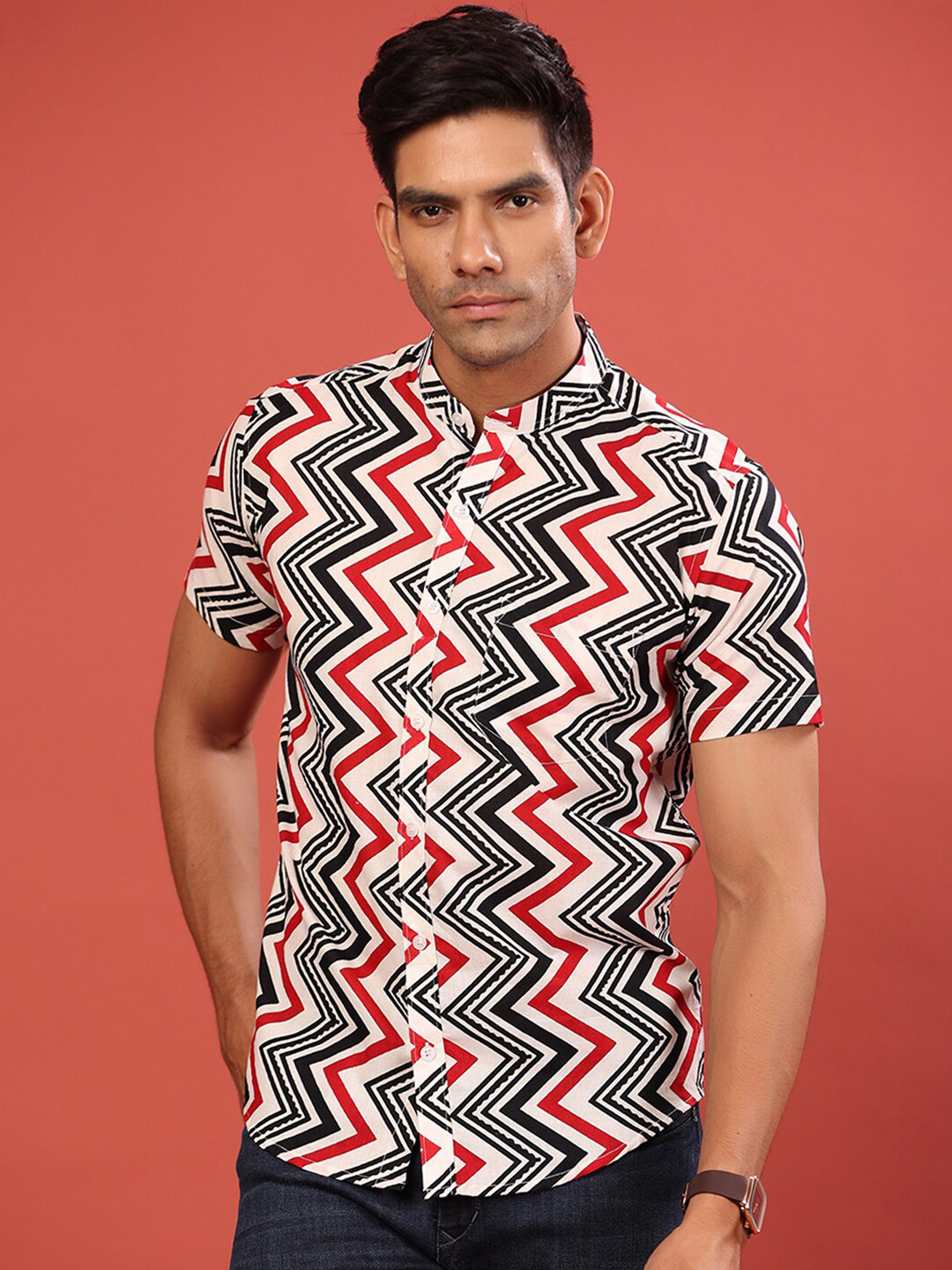 

Tistabene Men Black Comfort Printed Casual Shirt