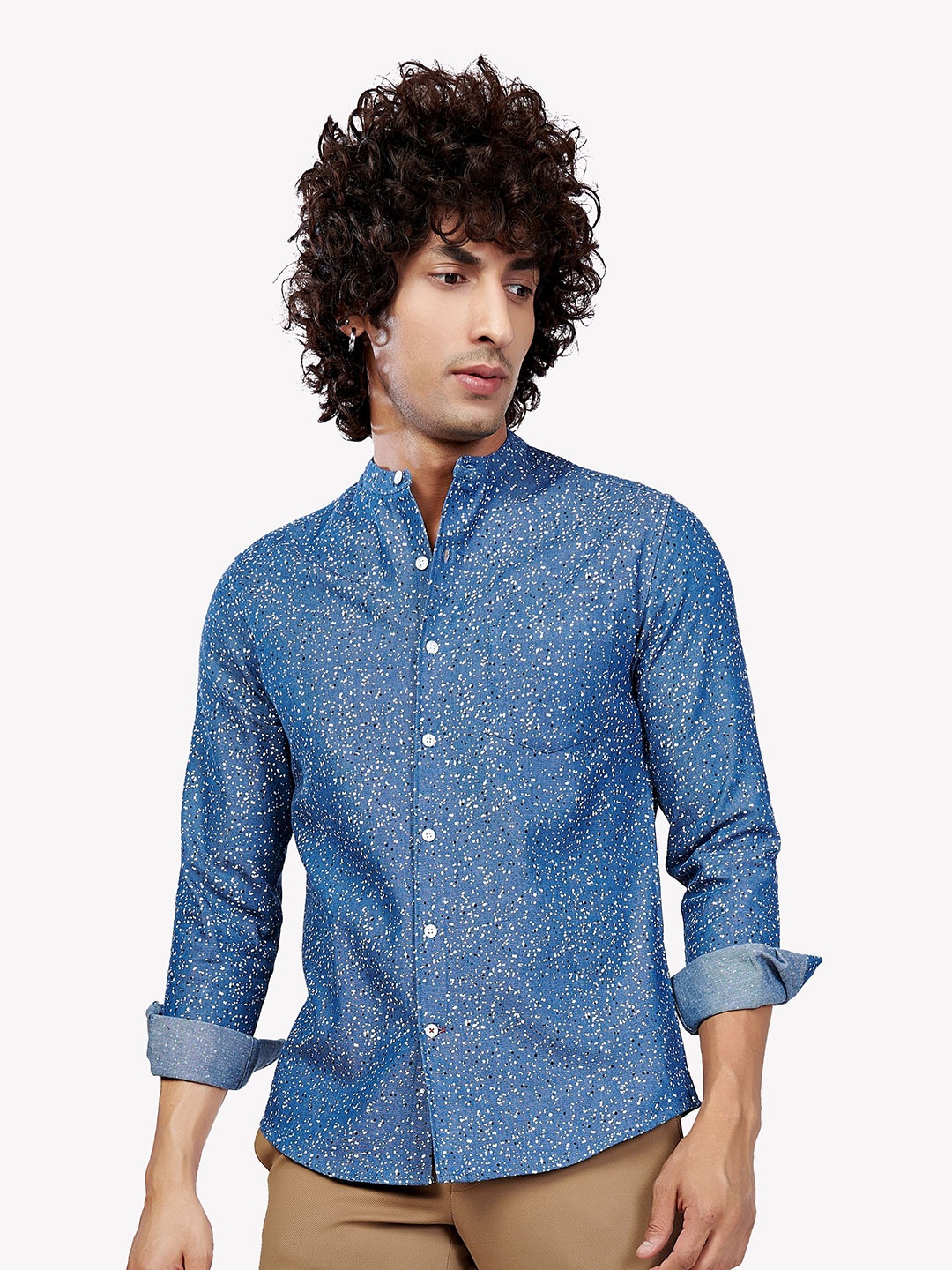 

VASTRADO Men Blue Printed Casual Shirt