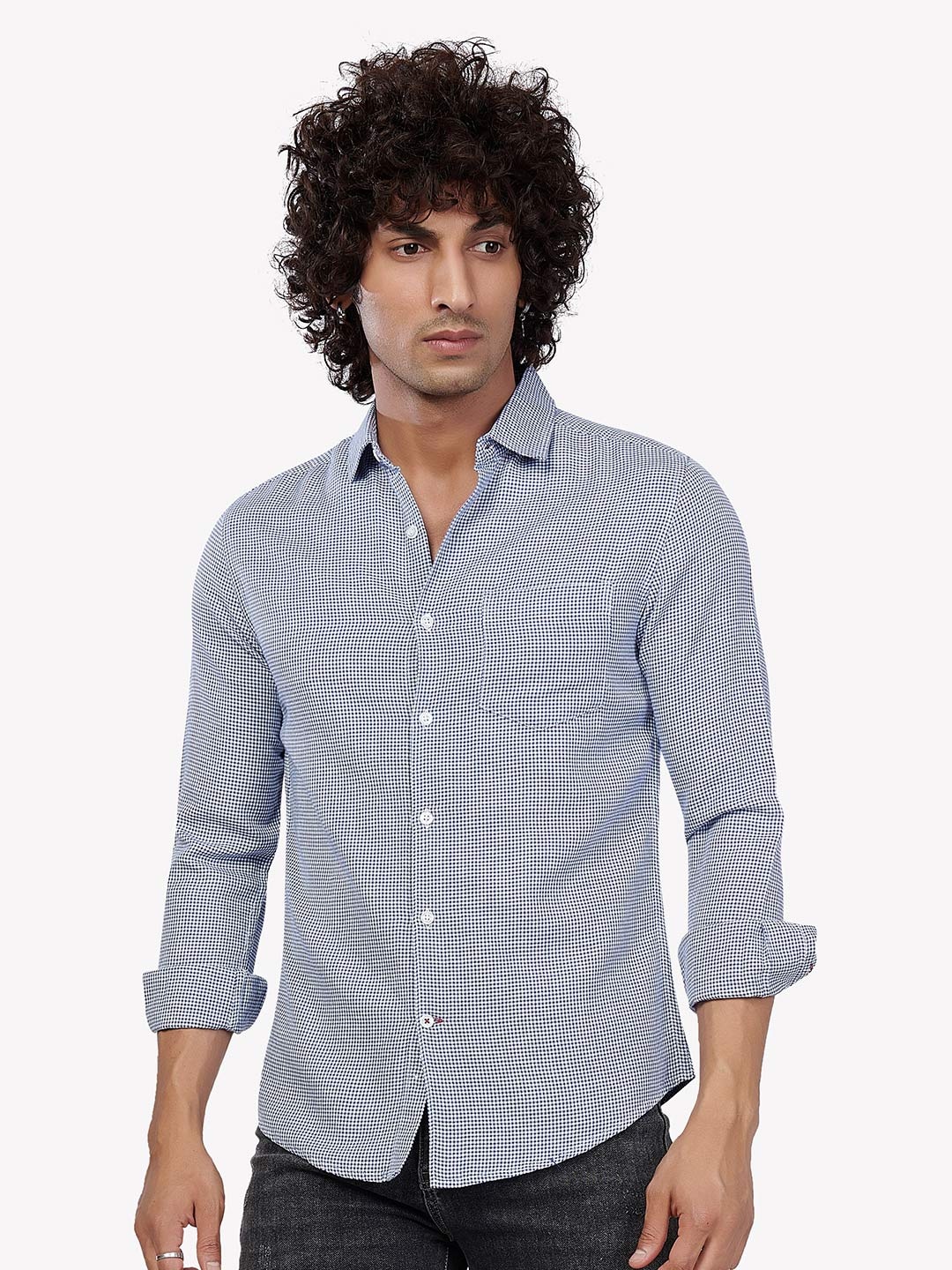 

VASTRADO Men Blue Micro Checks Checked Casual Shirt