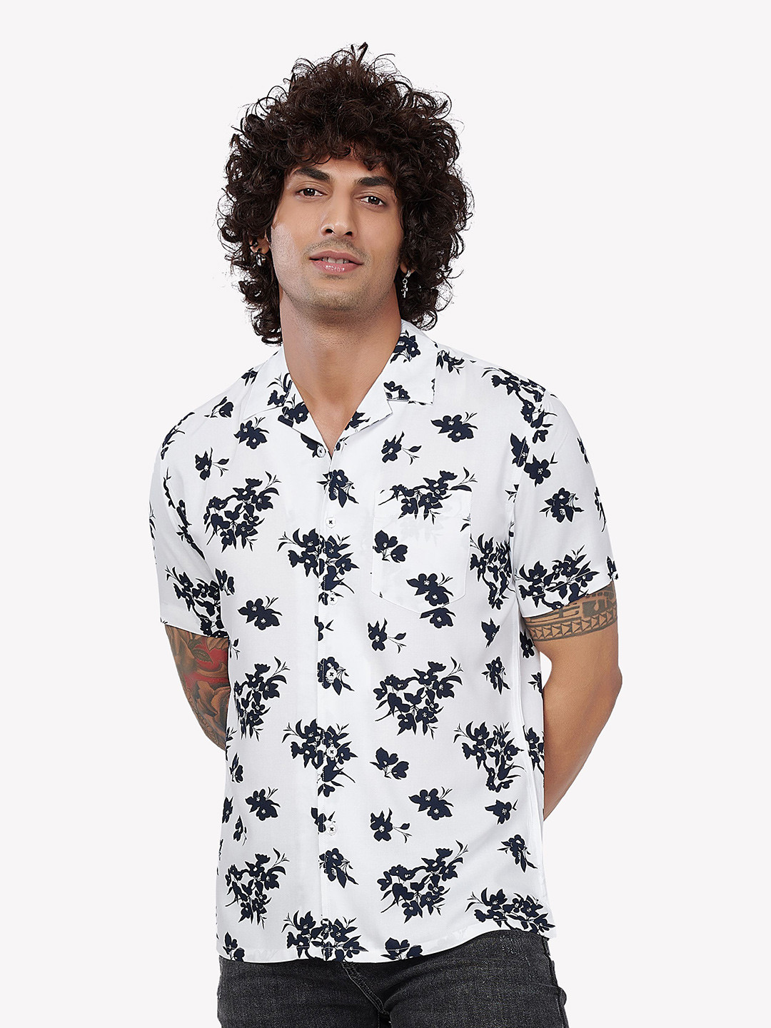 

VASTRADO Men White Floral Printed Casual Shirt