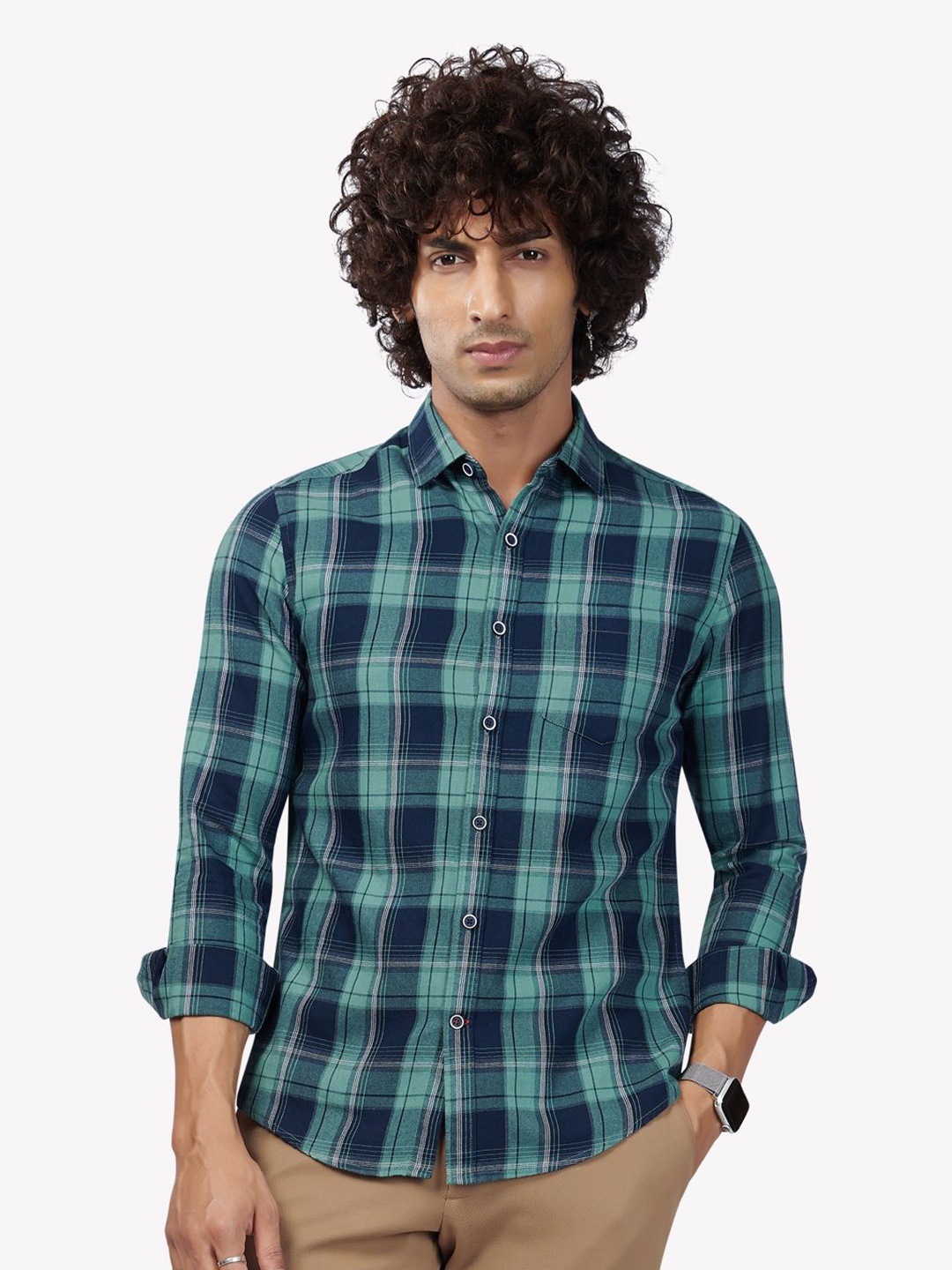 

VASTRADO Men Green Checked Casual Shirt