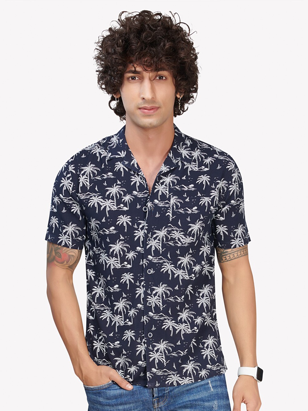

VASTRADO Men Navy Blue Floral Printed Casual Shirt